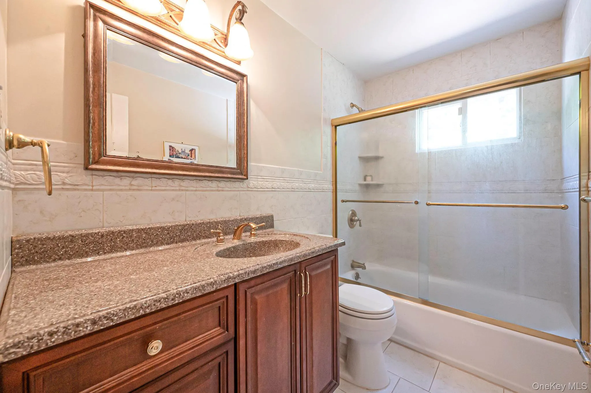 43 Dale Lane, Smithtown, NY, 3 Bedrooms Bedrooms, 5 Rooms Rooms,1 BathroomBathrooms,Residential,For Rent,Dale,0,1007779 43 Dale Lane, Smithtown, NY, 3 Bedrooms Bedrooms, 5 Rooms Rooms,1 BathroomBathrooms,Residential,For Rent,Dale,0,1007779
