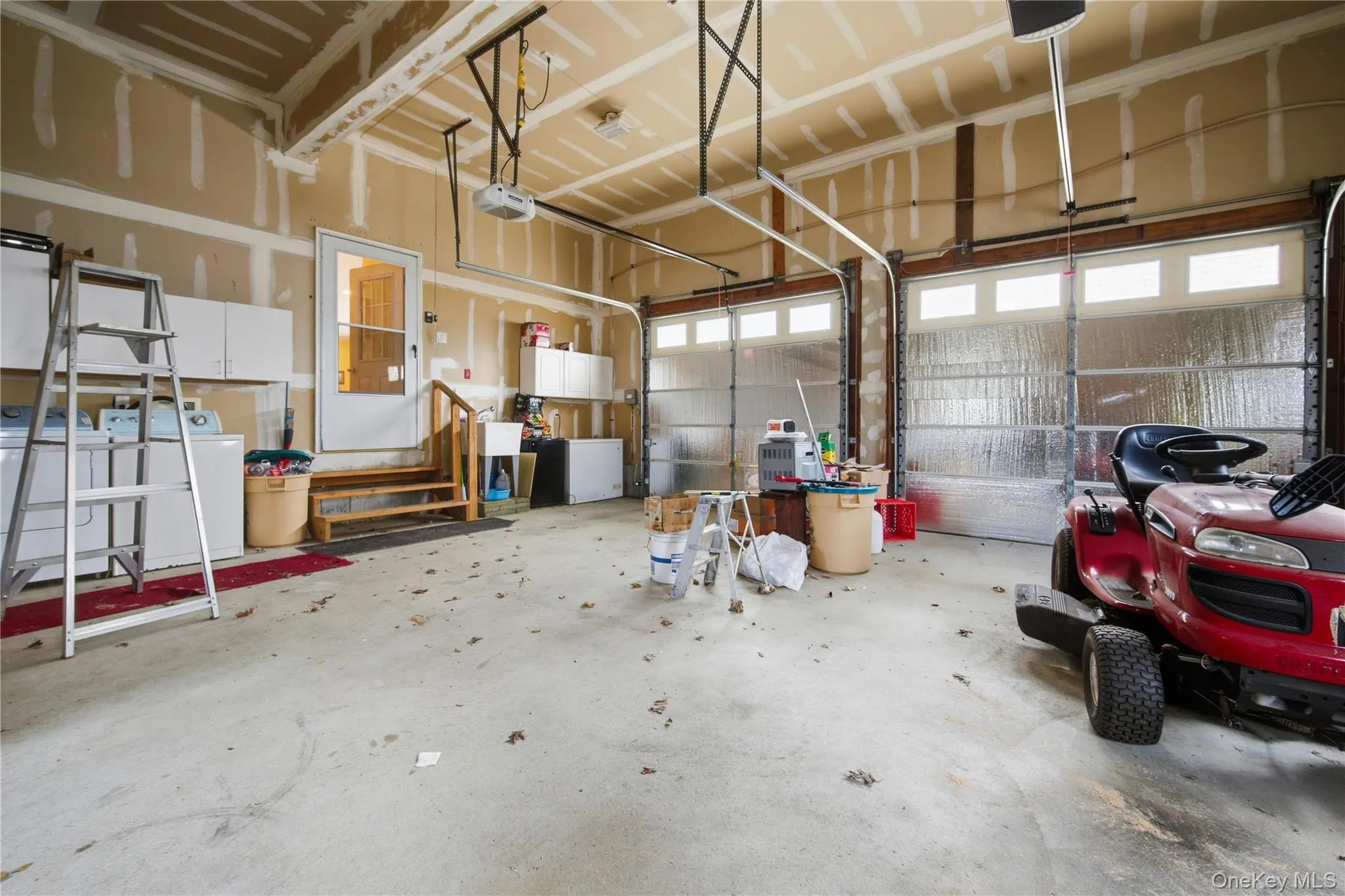 471 Southport Street, Islip, NY, 7 Bedrooms Bedrooms, 12 Rooms Rooms,4 BathroomsBathrooms,Residential,For Rent,Southport,0,1007781 471 Southport Street, Islip, NY, 7 Bedrooms Bedrooms, 12 Rooms Rooms,4 BathroomsBathrooms,Residential,For Rent,Southport,0,1007781