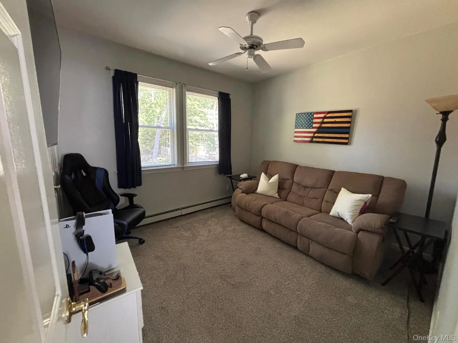 130 Hallock Landing Road, Brookhaven, NY, 4 Bedrooms Bedrooms, 7 Rooms Rooms,2 BathroomsBathrooms,Residential,For Rent,Hallock Landing,0,1007783 130 Hallock Landing Road, Brookhaven, NY, 4 Bedrooms Bedrooms, 7 Rooms Rooms,2 BathroomsBathrooms,Residential,For Rent,Hallock Landing,0,1007783