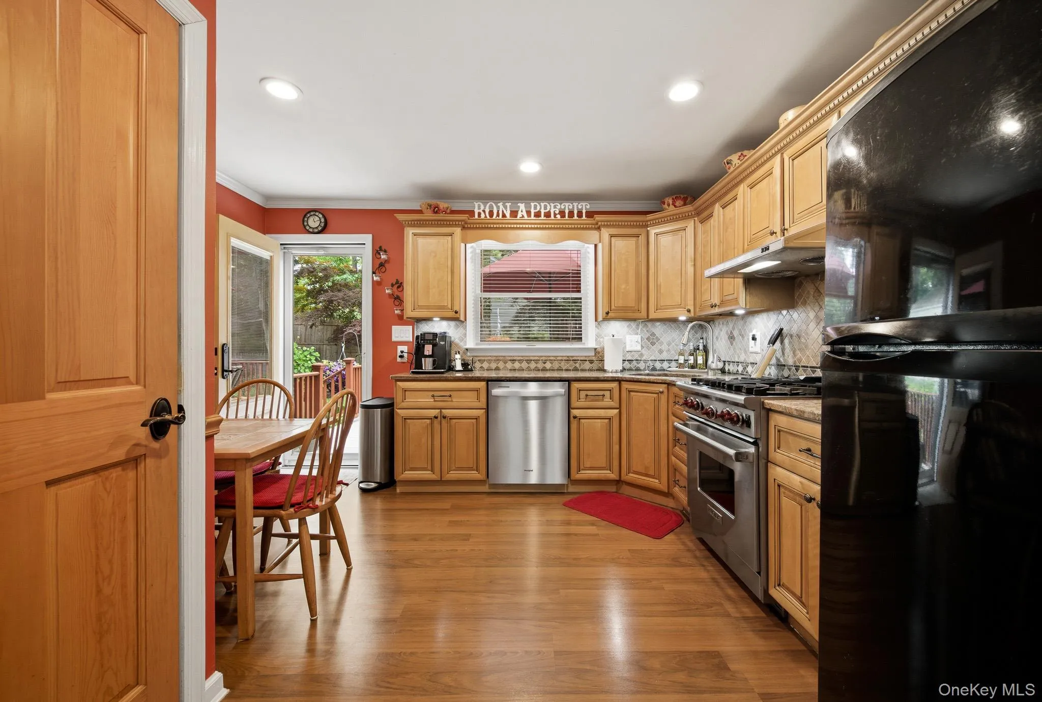 71 17th Street, Huntington, NY, 4 Bedrooms Bedrooms, 7 Rooms Rooms,2 BathroomsBathrooms,Residential,For Rent,17th,0,1007784 71 17th Street, Huntington, NY, 4 Bedrooms Bedrooms, 7 Rooms Rooms,2 BathroomsBathrooms,Residential,For Rent,17th,0,1007784