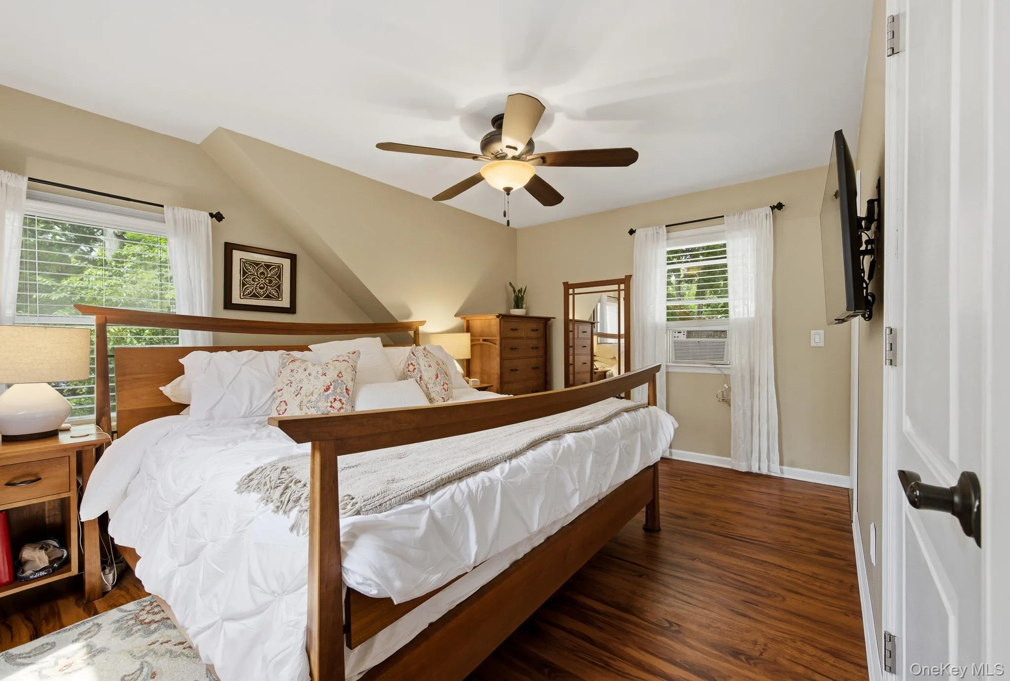 71 17th Street, Huntington, NY, 4 Bedrooms Bedrooms, 7 Rooms Rooms,2 BathroomsBathrooms,Residential,For Rent,17th,0,1007784 71 17th Street, Huntington, NY, 4 Bedrooms Bedrooms, 7 Rooms Rooms,2 BathroomsBathrooms,Residential,For Rent,17th,0,1007784