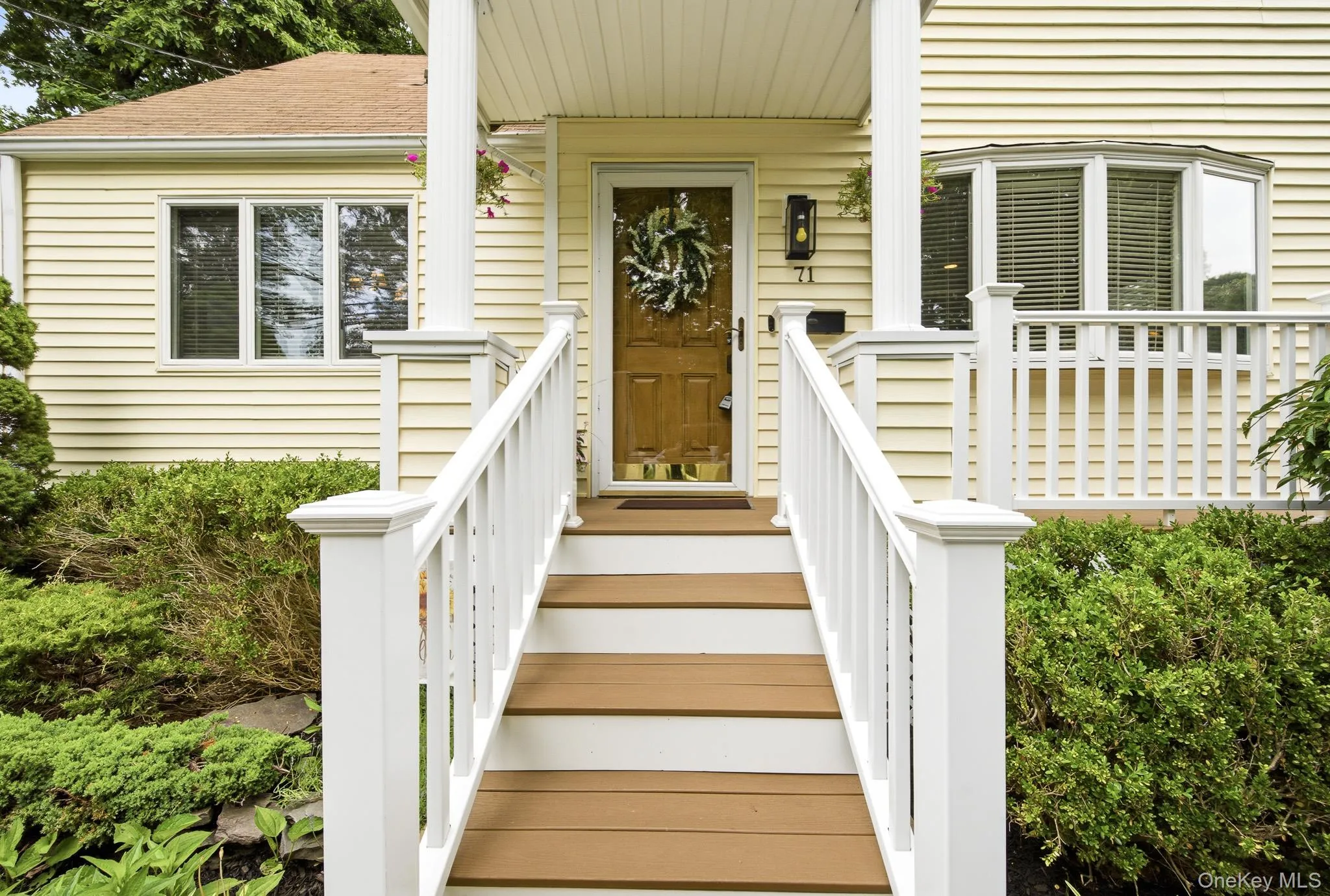 71 17th Street, Huntington, NY, 4 Bedrooms Bedrooms, 7 Rooms Rooms,2 BathroomsBathrooms,Residential,For Rent,17th,0,1007784 71 17th Street, Huntington, NY, 4 Bedrooms Bedrooms, 7 Rooms Rooms,2 BathroomsBathrooms,Residential,For Rent,17th,0,1007784