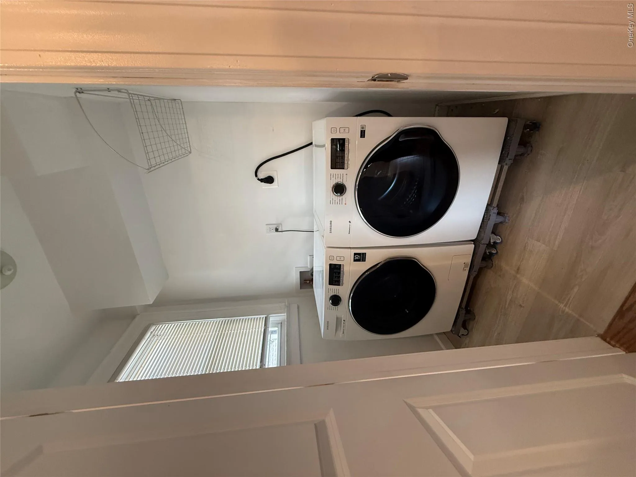 13746 Bedell Street, New York, NY, 3 Bedrooms Bedrooms, 5 Rooms Rooms,1 BathroomBathrooms,Residential Lease,For Rent,Bedell,0,1007785 13746 Bedell Street, New York, NY, 3 Bedrooms Bedrooms, 5 Rooms Rooms,1 BathroomBathrooms,Residential Lease,For Rent,Bedell,0,1007785