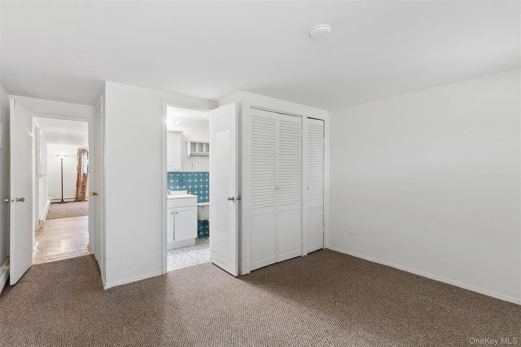 602 Syracuse Avenue, Oyster Bay, NY, 6 Bedrooms Bedrooms, 12 Rooms Rooms,3 BathroomsBathrooms,Residential,For Rent,Syracuse,0,1007787 602 Syracuse Avenue, Oyster Bay, NY, 6 Bedrooms Bedrooms, 12 Rooms Rooms,3 BathroomsBathrooms,Residential,For Rent,Syracuse,0,1007787