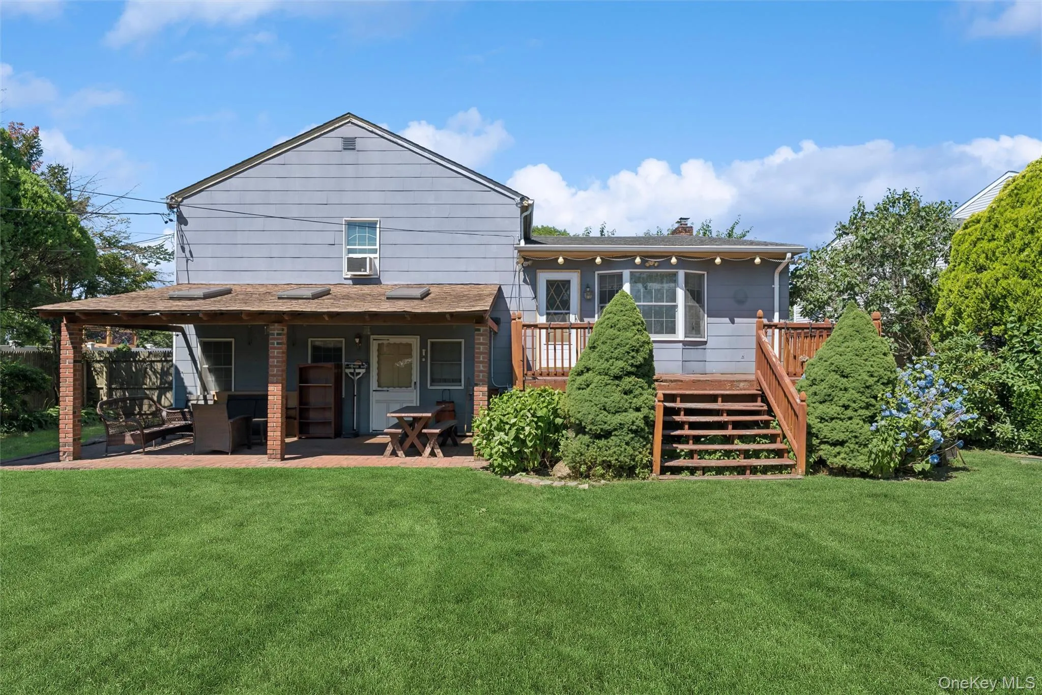 602 Syracuse Avenue, Oyster Bay, NY, 6 Bedrooms Bedrooms, 12 Rooms Rooms,3 BathroomsBathrooms,Residential,For Rent,Syracuse,0,1007787 602 Syracuse Avenue, Oyster Bay, NY, 6 Bedrooms Bedrooms, 12 Rooms Rooms,3 BathroomsBathrooms,Residential,For Rent,Syracuse,0,1007787
