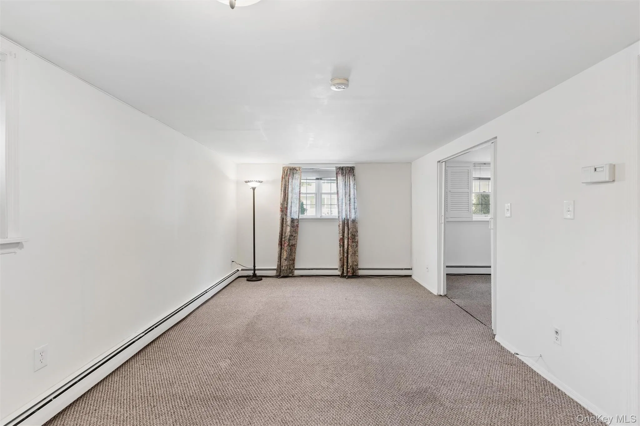 602 Syracuse Avenue, Oyster Bay, NY, 6 Bedrooms Bedrooms, 12 Rooms Rooms,3 BathroomsBathrooms,Residential,For Rent,Syracuse,0,1007787 602 Syracuse Avenue, Oyster Bay, NY, 6 Bedrooms Bedrooms, 12 Rooms Rooms,3 BathroomsBathrooms,Residential,For Rent,Syracuse,0,1007787