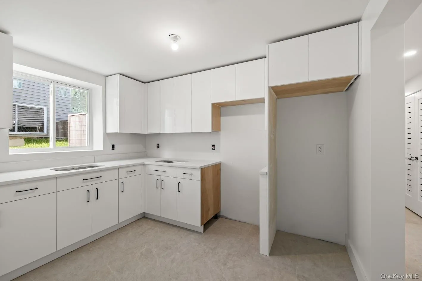 35 Prospect Street, Ramapo, NY, 7 Bedrooms Bedrooms, 13 Rooms Rooms,4 BathroomsBathrooms,Residential,For Rent,Prospect,0,1007790 35 Prospect Street, Ramapo, NY, 7 Bedrooms Bedrooms, 13 Rooms Rooms,4 BathroomsBathrooms,Residential,For Rent,Prospect,0,1007790