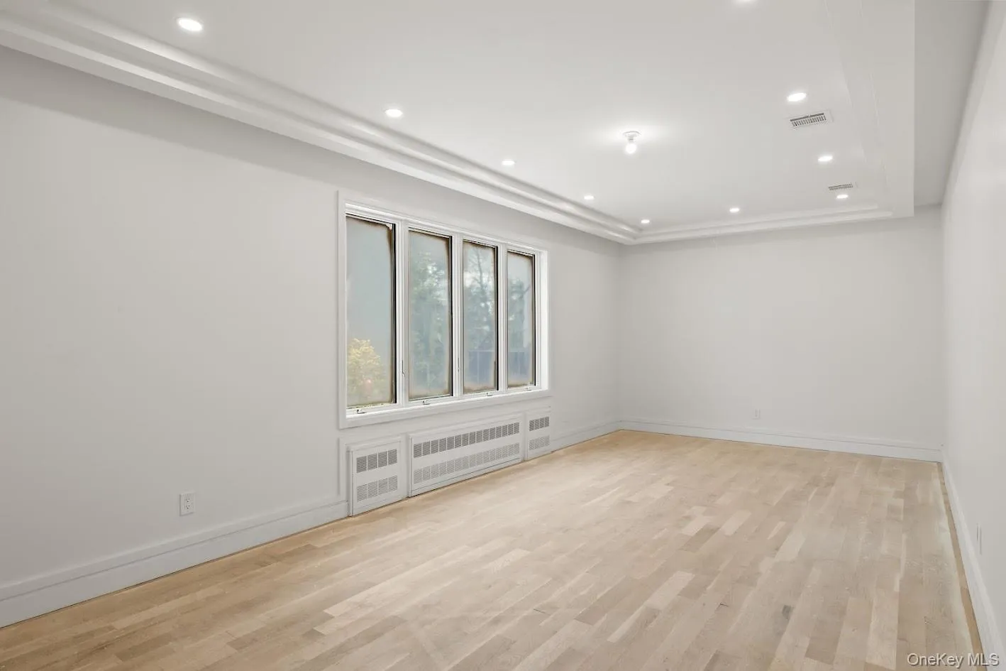35 Prospect Street, Ramapo, NY, 7 Bedrooms Bedrooms, 13 Rooms Rooms,4 BathroomsBathrooms,Residential,For Rent,Prospect,0,1007790 35 Prospect Street, Ramapo, NY, 7 Bedrooms Bedrooms, 13 Rooms Rooms,4 BathroomsBathrooms,Residential,For Rent,Prospect,0,1007790
