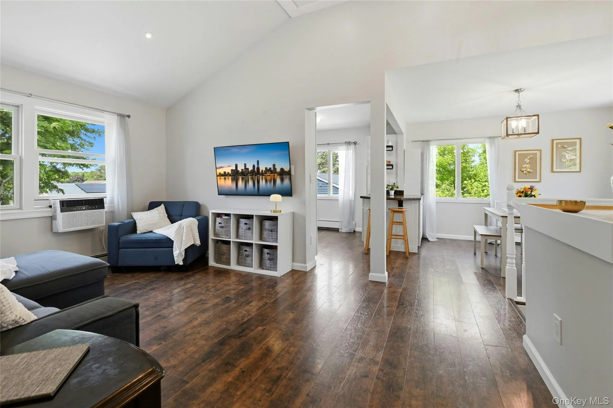 30 Mercury Avenue, Brookhaven, NY, 5 Bedrooms Bedrooms, 9 Rooms Rooms,2 BathroomsBathrooms,Residential,For Rent,Mercury,0,1007792 30 Mercury Avenue, Brookhaven, NY, 5 Bedrooms Bedrooms, 9 Rooms Rooms,2 BathroomsBathrooms,Residential,For Rent,Mercury,0,1007792