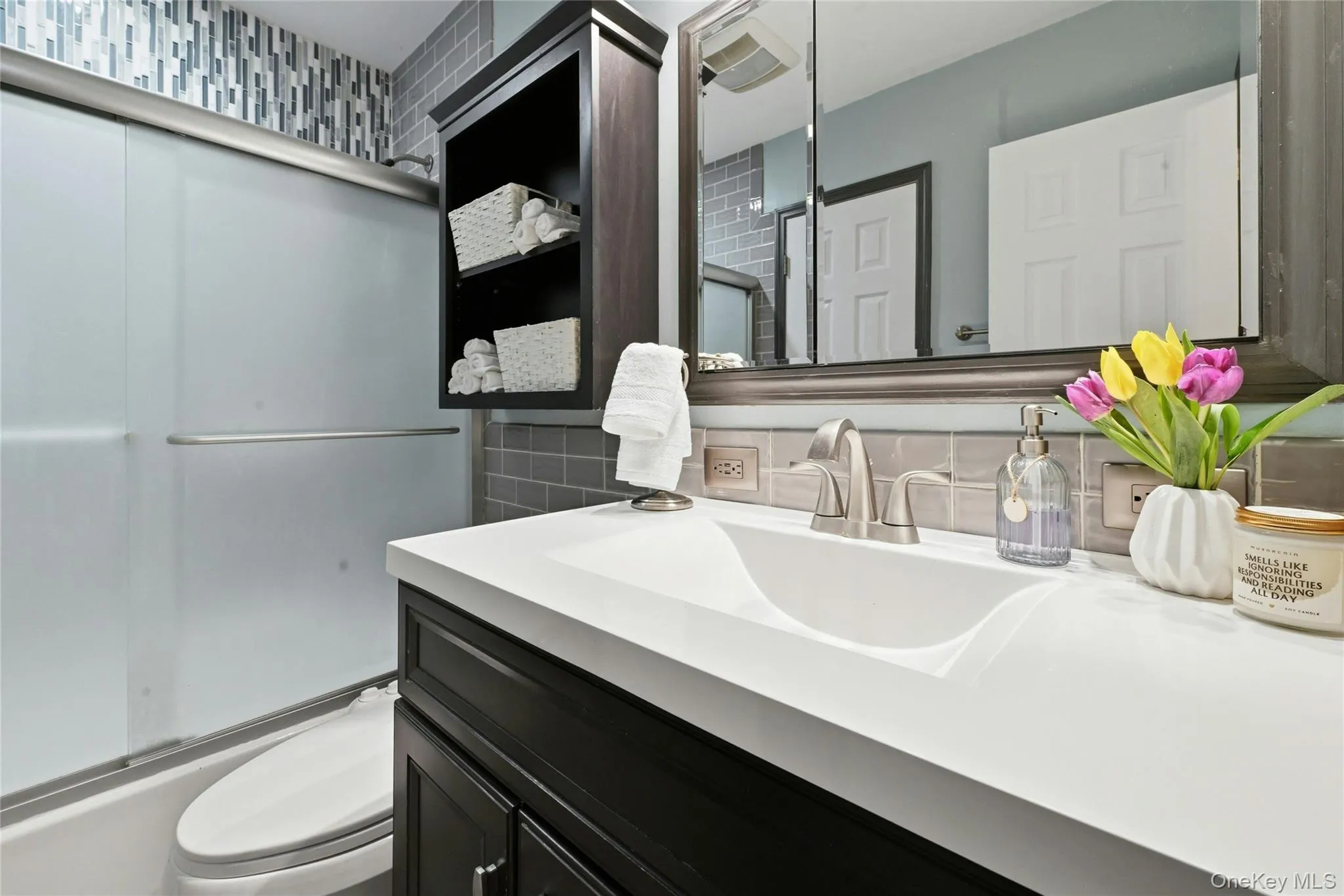 30 Mercury Avenue, Brookhaven, NY, 5 Bedrooms Bedrooms, 9 Rooms Rooms,2 BathroomsBathrooms,Residential,For Rent,Mercury,0,1007792 30 Mercury Avenue, Brookhaven, NY, 5 Bedrooms Bedrooms, 9 Rooms Rooms,2 BathroomsBathrooms,Residential,For Rent,Mercury,0,1007792