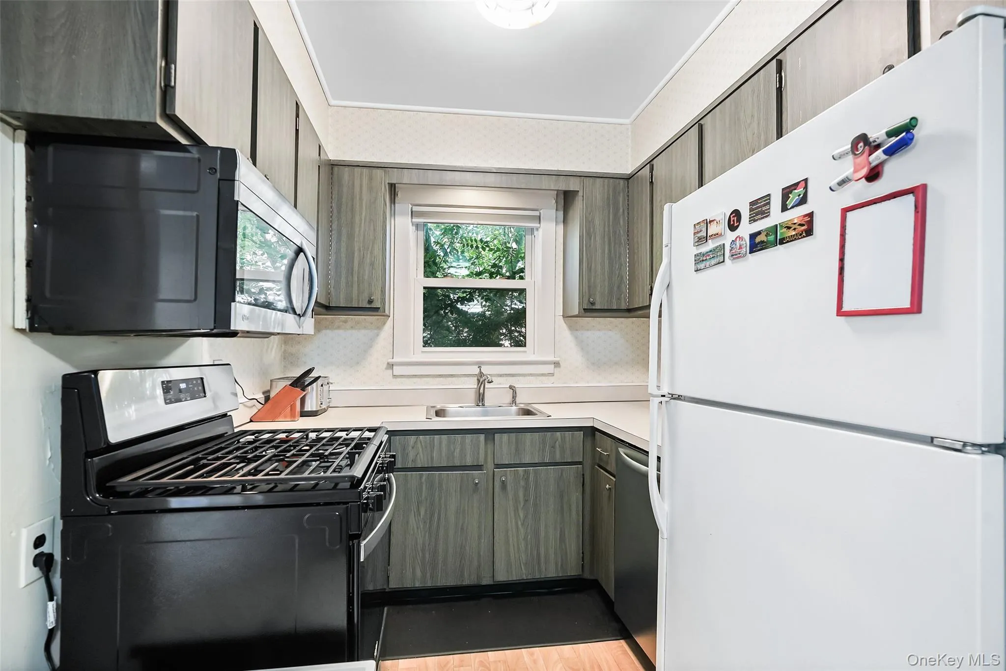 453 Old Post Road, Bedford, NY, 3 Bedrooms Bedrooms, 7 Rooms Rooms,2 BathroomsBathrooms,Residential,For Rent,Old Post,0,1007795 453 Old Post Road, Bedford, NY, 3 Bedrooms Bedrooms, 7 Rooms Rooms,2 BathroomsBathrooms,Residential,For Rent,Old Post,0,1007795