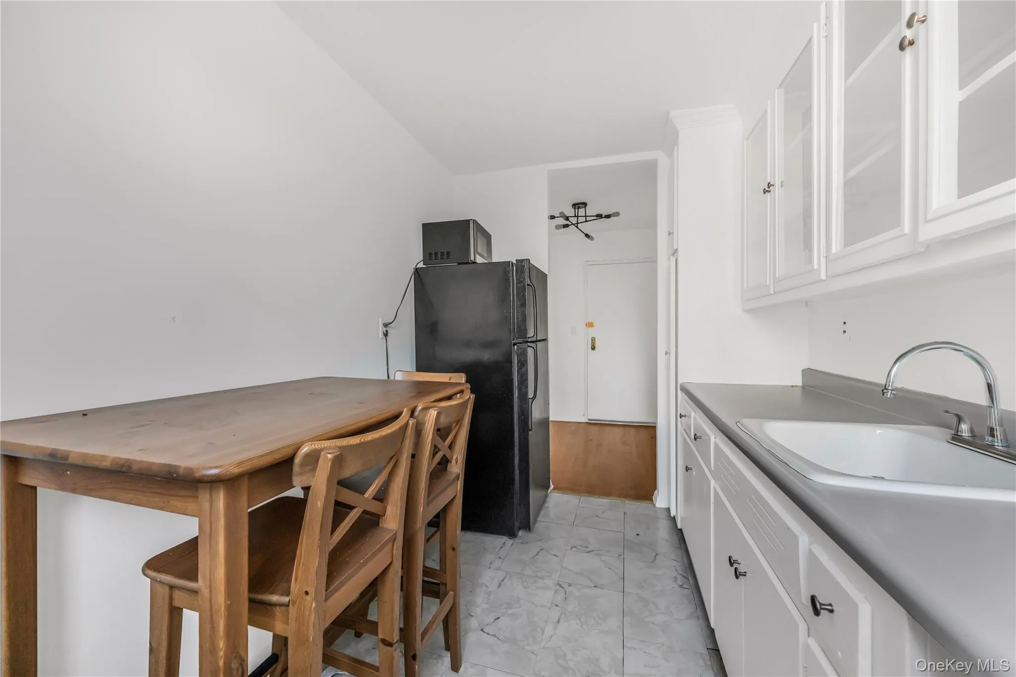 365 Bronx River Road, Yonkers, NY, 2 Rooms Rooms,1 BathroomBathrooms,Residential,For Rent,Bronx River,0,1007798 365 Bronx River Road, Yonkers, NY, 2 Rooms Rooms,1 BathroomBathrooms,Residential,For Rent,Bronx River,0,1007798