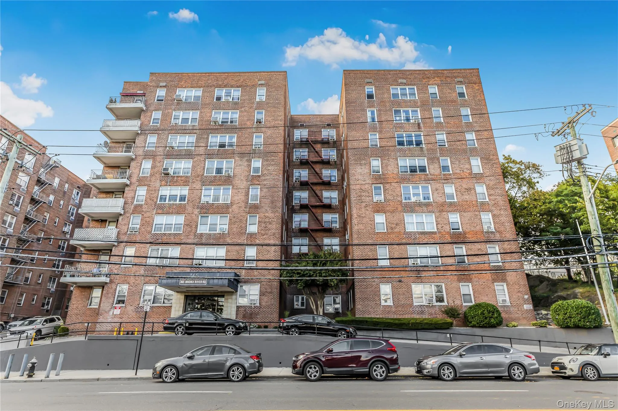 365 Bronx River Road, Yonkers, NY, 2 Rooms Rooms,1 BathroomBathrooms,Residential,For Rent,Bronx River,0,1007798 365 Bronx River Road, Yonkers, NY, 2 Rooms Rooms,1 BathroomBathrooms,Residential,For Rent,Bronx River,0,1007798