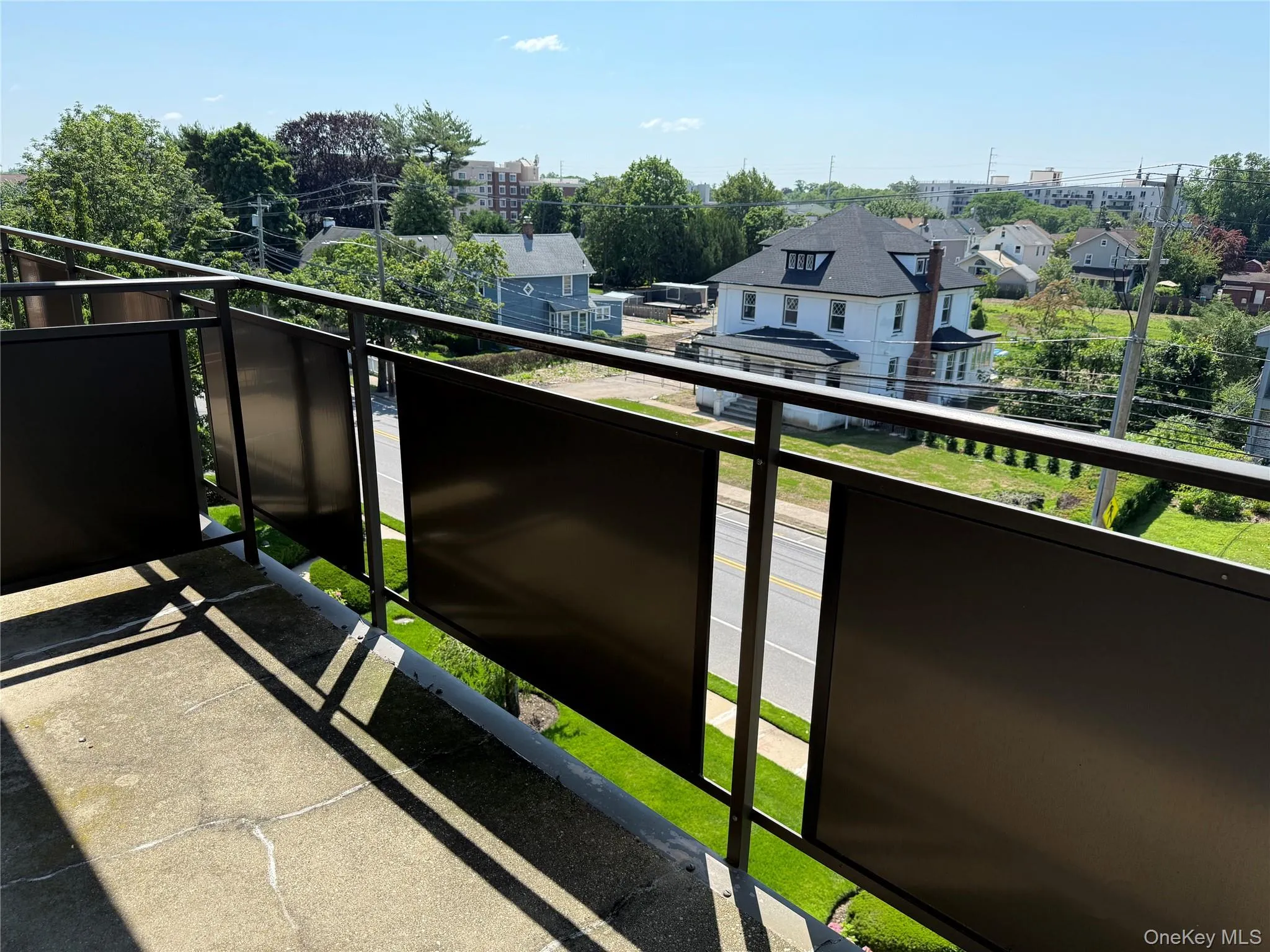 175 Maple Avenue, North Hempstead, NY, 1 Bedroom Bedrooms, 4 Rooms Rooms,1 BathroomBathrooms,Residential Lease,For Rent,Maple,0,1007801 175 Maple Avenue, North Hempstead, NY, 1 Bedroom Bedrooms, 4 Rooms Rooms,1 BathroomBathrooms,Residential Lease,For Rent,Maple,0,1007801