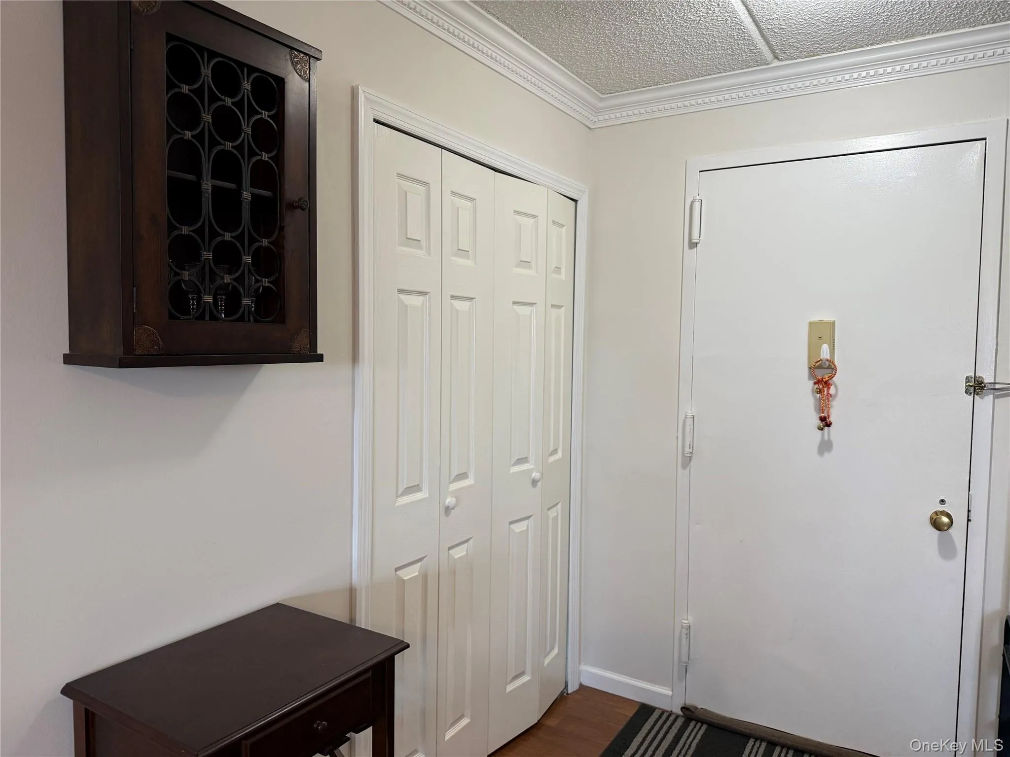 175 Maple Avenue, North Hempstead, NY, 1 Bedroom Bedrooms, 4 Rooms Rooms,1 BathroomBathrooms,Residential Lease,For Rent,Maple,0,1007801 175 Maple Avenue, North Hempstead, NY, 1 Bedroom Bedrooms, 4 Rooms Rooms,1 BathroomBathrooms,Residential Lease,For Rent,Maple,0,1007801