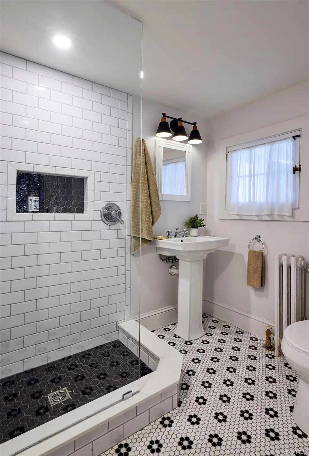 2498 Salt Point Turnpike, Clinton, NY, 4 Bedrooms Bedrooms, 10 Rooms Rooms,3 BathroomsBathrooms,Residential,For Rent,Salt Point,0,1007802 2498 Salt Point Turnpike, Clinton, NY, 4 Bedrooms Bedrooms, 10 Rooms Rooms,3 BathroomsBathrooms,Residential,For Rent,Salt Point,0,1007802