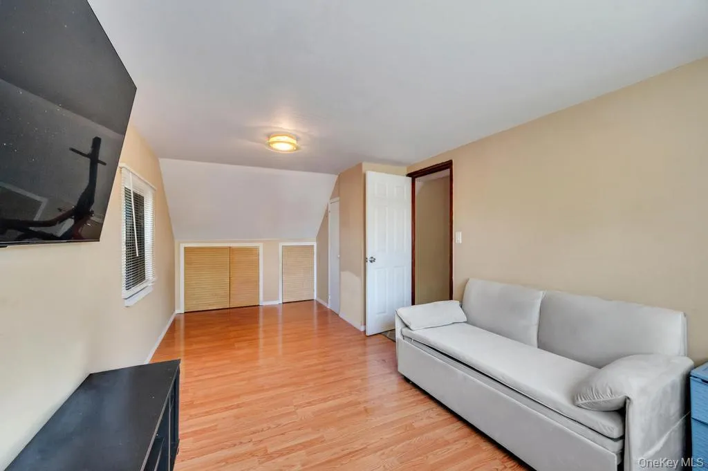 156 Shelter Lane, Hempstead, NY, 4 Bedrooms Bedrooms, 10 Rooms Rooms,2 BathroomsBathrooms,Residential,For Rent,Shelter,0,1007803 156 Shelter Lane, Hempstead, NY, 4 Bedrooms Bedrooms, 10 Rooms Rooms,2 BathroomsBathrooms,Residential,For Rent,Shelter,0,1007803