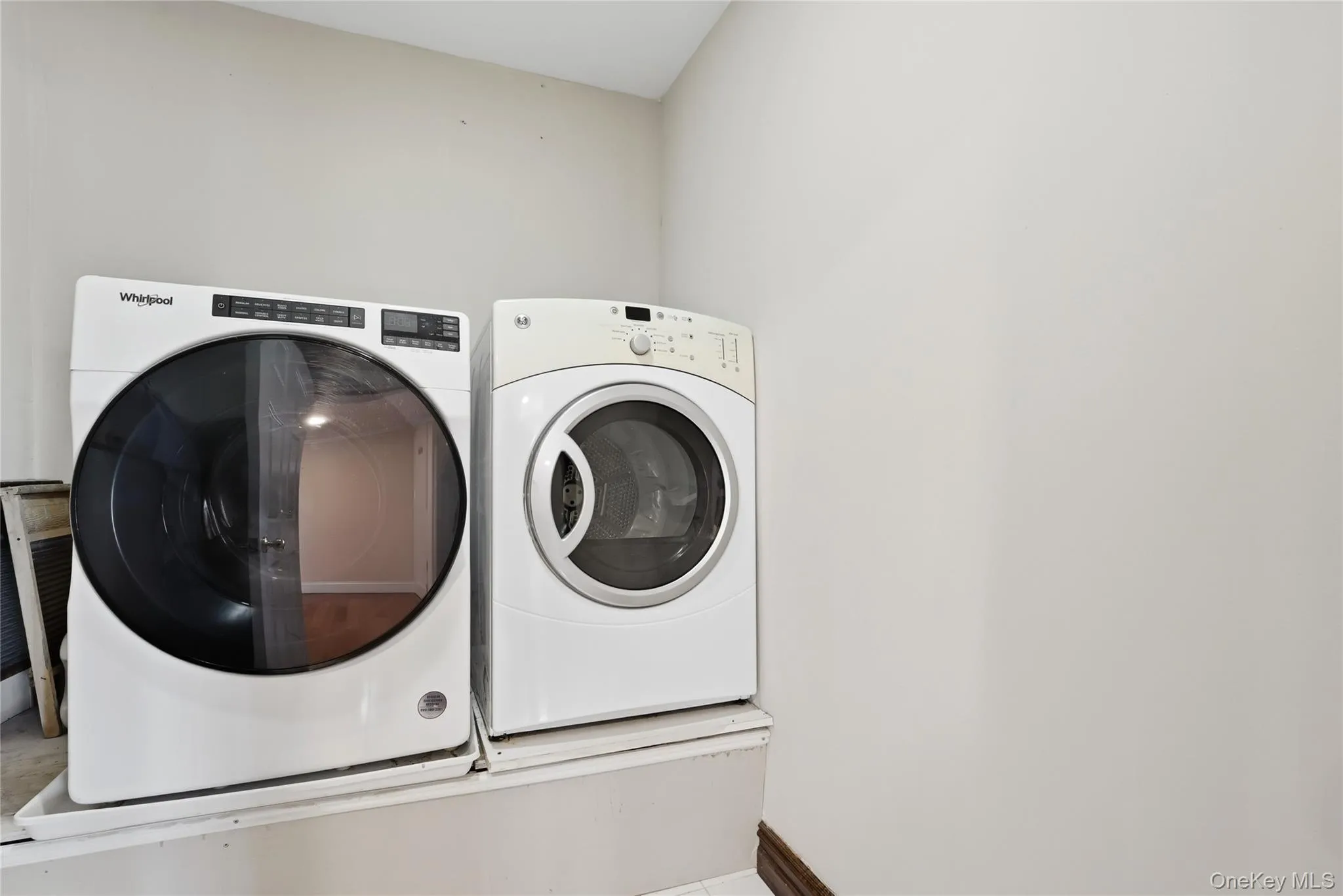 2890 Clubhouse Road, Hempstead, NY, 4 Bedrooms Bedrooms, 9 Rooms Rooms,3 BathroomsBathrooms,Residential,For Rent,Clubhouse,0,1007805 2890 Clubhouse Road, Hempstead, NY, 4 Bedrooms Bedrooms, 9 Rooms Rooms,3 BathroomsBathrooms,Residential,For Rent,Clubhouse,0,1007805