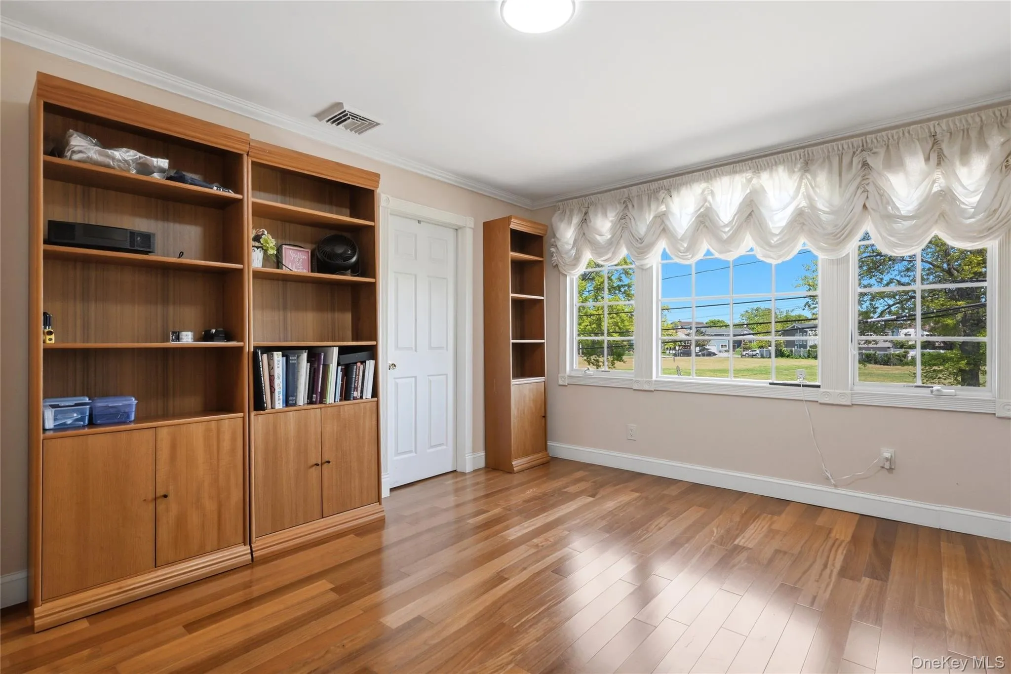 2890 Clubhouse Road, Hempstead, NY, 4 Bedrooms Bedrooms, 9 Rooms Rooms,3 BathroomsBathrooms,Residential,For Rent,Clubhouse,0,1007805 2890 Clubhouse Road, Hempstead, NY, 4 Bedrooms Bedrooms, 9 Rooms Rooms,3 BathroomsBathrooms,Residential,For Rent,Clubhouse,0,1007805