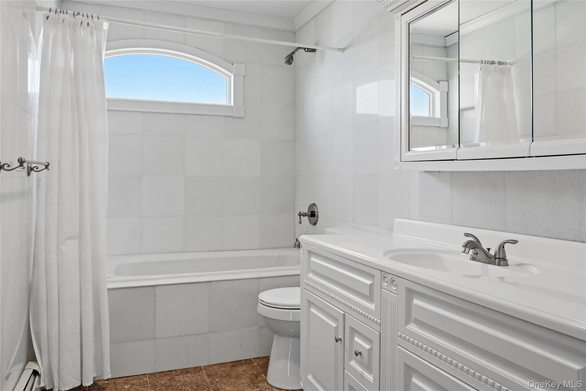 2890 Clubhouse Road, Hempstead, NY, 4 Bedrooms Bedrooms, 9 Rooms Rooms,3 BathroomsBathrooms,Residential,For Rent,Clubhouse,0,1007805 2890 Clubhouse Road, Hempstead, NY, 4 Bedrooms Bedrooms, 9 Rooms Rooms,3 BathroomsBathrooms,Residential,For Rent,Clubhouse,0,1007805