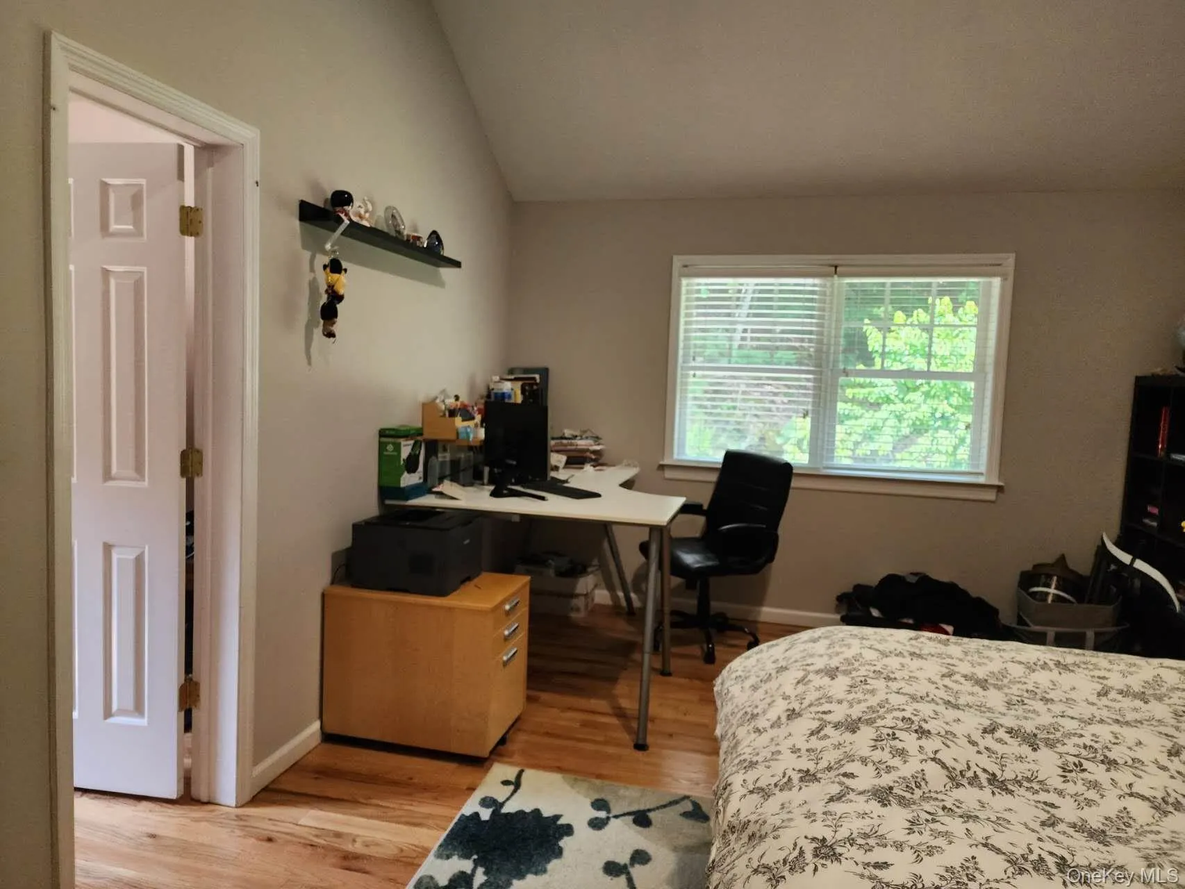 1259 Country Road, Brookhaven, NY, 6 Bedrooms Bedrooms, 9 Rooms Rooms,4 BathroomsBathrooms,Residential,For Rent,Country,0,1007807 1259 Country Road, Brookhaven, NY, 6 Bedrooms Bedrooms, 9 Rooms Rooms,4 BathroomsBathrooms,Residential,For Rent,Country,0,1007807