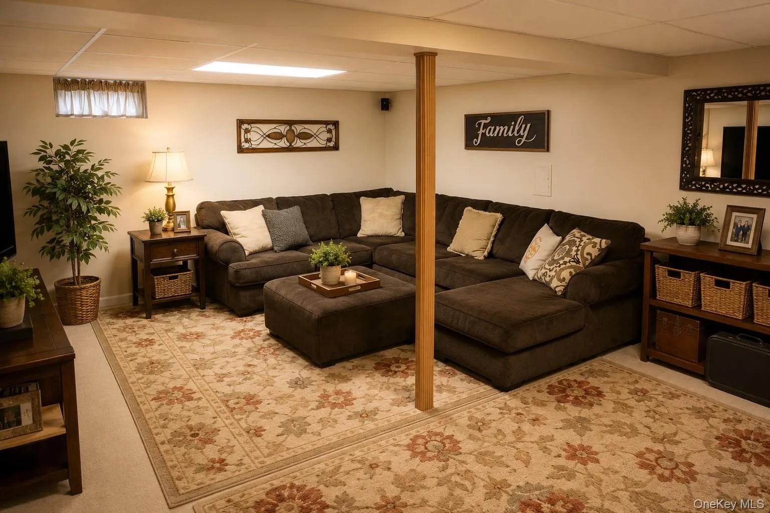 13 Gerald Avenue, Oyster Bay, NY, 4 Bedrooms Bedrooms, 6 Rooms Rooms,1 BathroomBathrooms,Residential,For Rent,Gerald,0,1007812 13 Gerald Avenue, Oyster Bay, NY, 4 Bedrooms Bedrooms, 6 Rooms Rooms,1 BathroomBathrooms,Residential,For Rent,Gerald,0,1007812