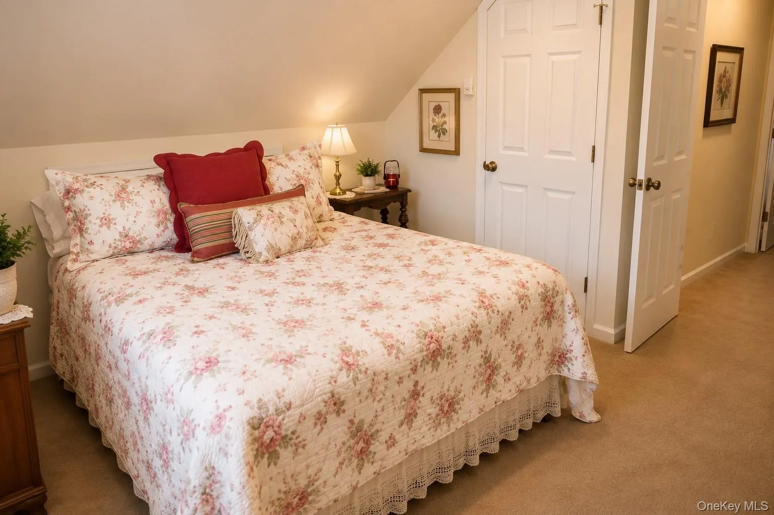 13 Gerald Avenue, Oyster Bay, NY, 4 Bedrooms Bedrooms, 6 Rooms Rooms,1 BathroomBathrooms,Residential,For Rent,Gerald,0,1007812 13 Gerald Avenue, Oyster Bay, NY, 4 Bedrooms Bedrooms, 6 Rooms Rooms,1 BathroomBathrooms,Residential,For Rent,Gerald,0,1007812
