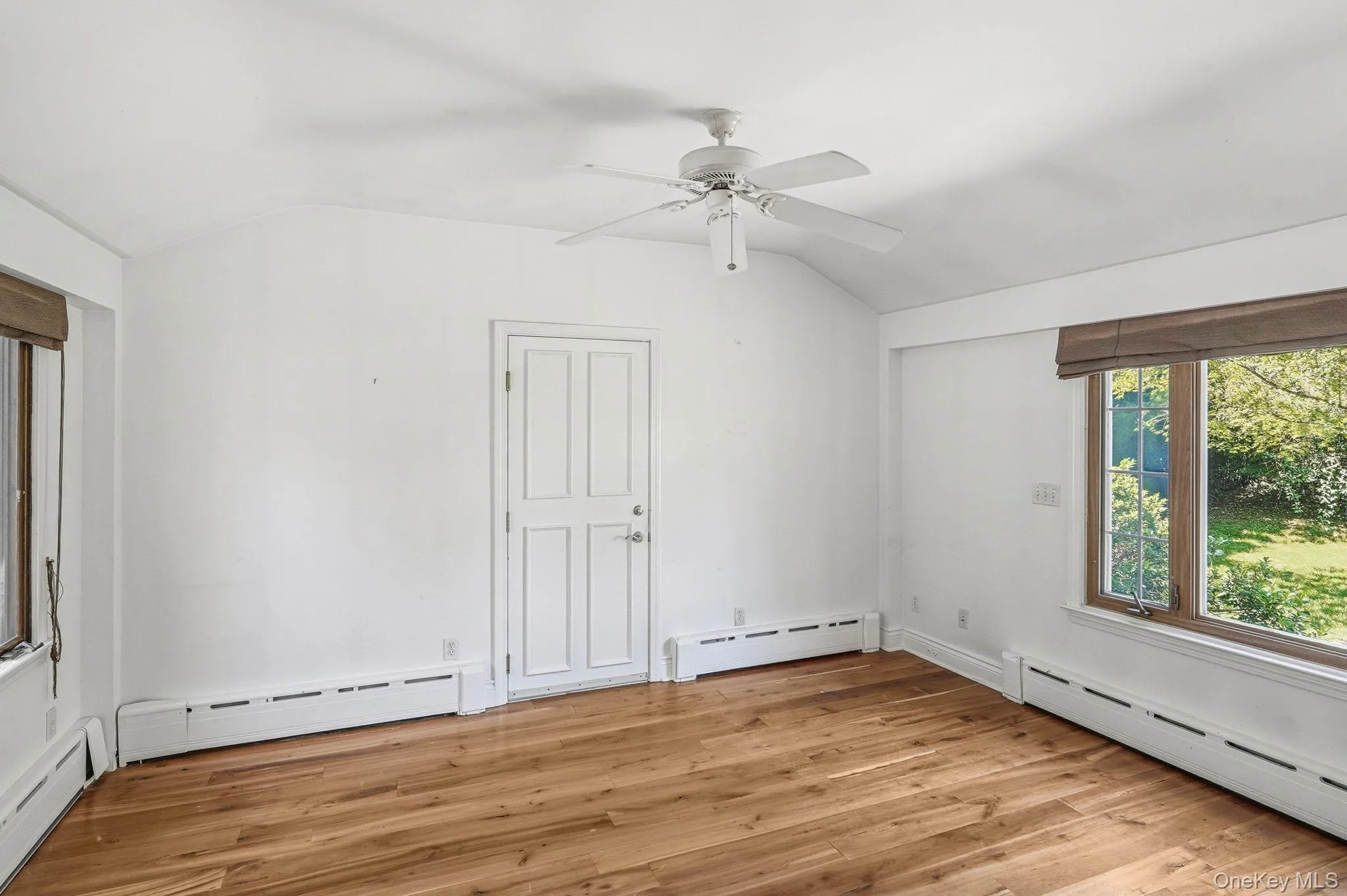 29 Coralyn Avenue, White Plains, NY, 3 Bedrooms Bedrooms, 8 Rooms Rooms,2 BathroomsBathrooms,Residential,For Rent,Coralyn,0,1007815 29 Coralyn Avenue, White Plains, NY, 3 Bedrooms Bedrooms, 8 Rooms Rooms,2 BathroomsBathrooms,Residential,For Rent,Coralyn,0,1007815