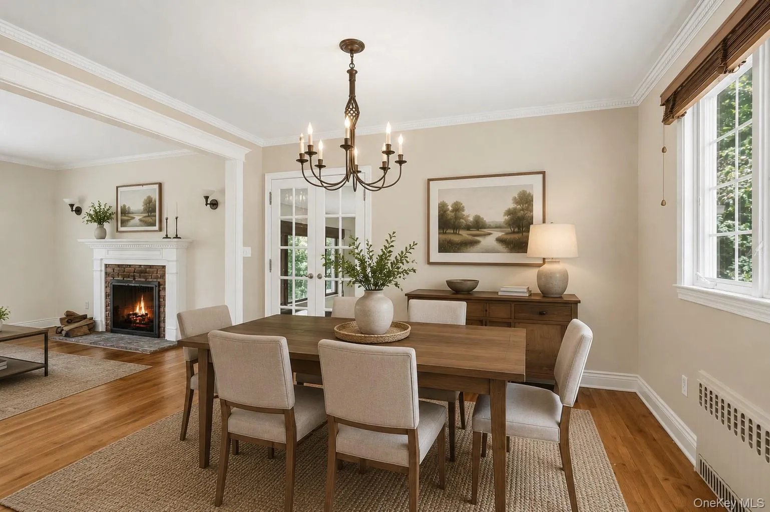 Virtually Staged Dining Area Virtually Staged Dining Area