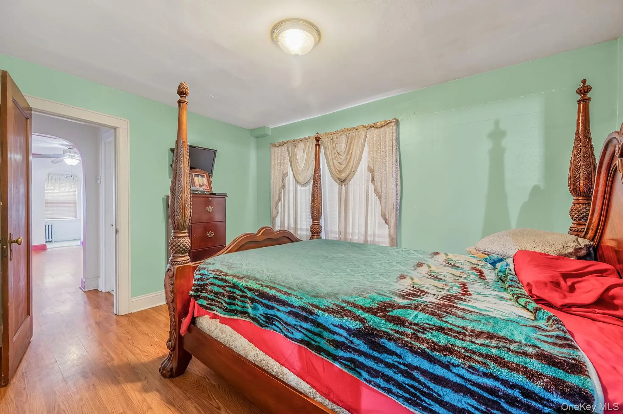 2706 Deerfield Road, New York, NY, 4 Bedrooms Bedrooms, 7 Rooms Rooms,1 BathroomBathrooms,Residential,For Rent,Deerfield,0,1007826 2706 Deerfield Road, New York, NY, 4 Bedrooms Bedrooms, 7 Rooms Rooms,1 BathroomBathrooms,Residential,For Rent,Deerfield,0,1007826