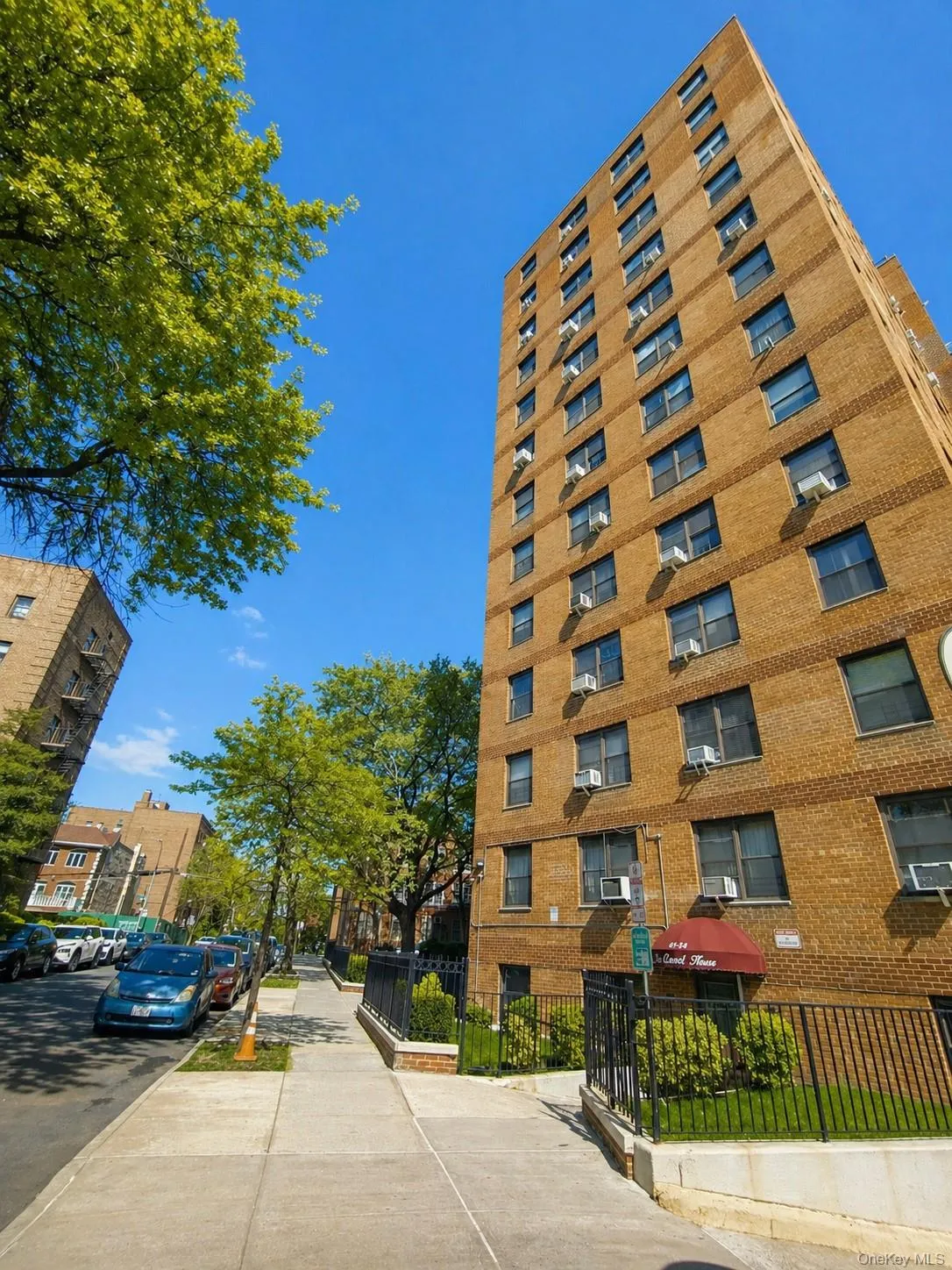 6434 102nd Street, New York, NY, 1 Bedroom Bedrooms, 3 Rooms Rooms,Residential,For Rent,102nd,0,1007829 6434 102nd Street, New York, NY, 1 Bedroom Bedrooms, 3 Rooms Rooms,Residential,For Rent,102nd,0,1007829