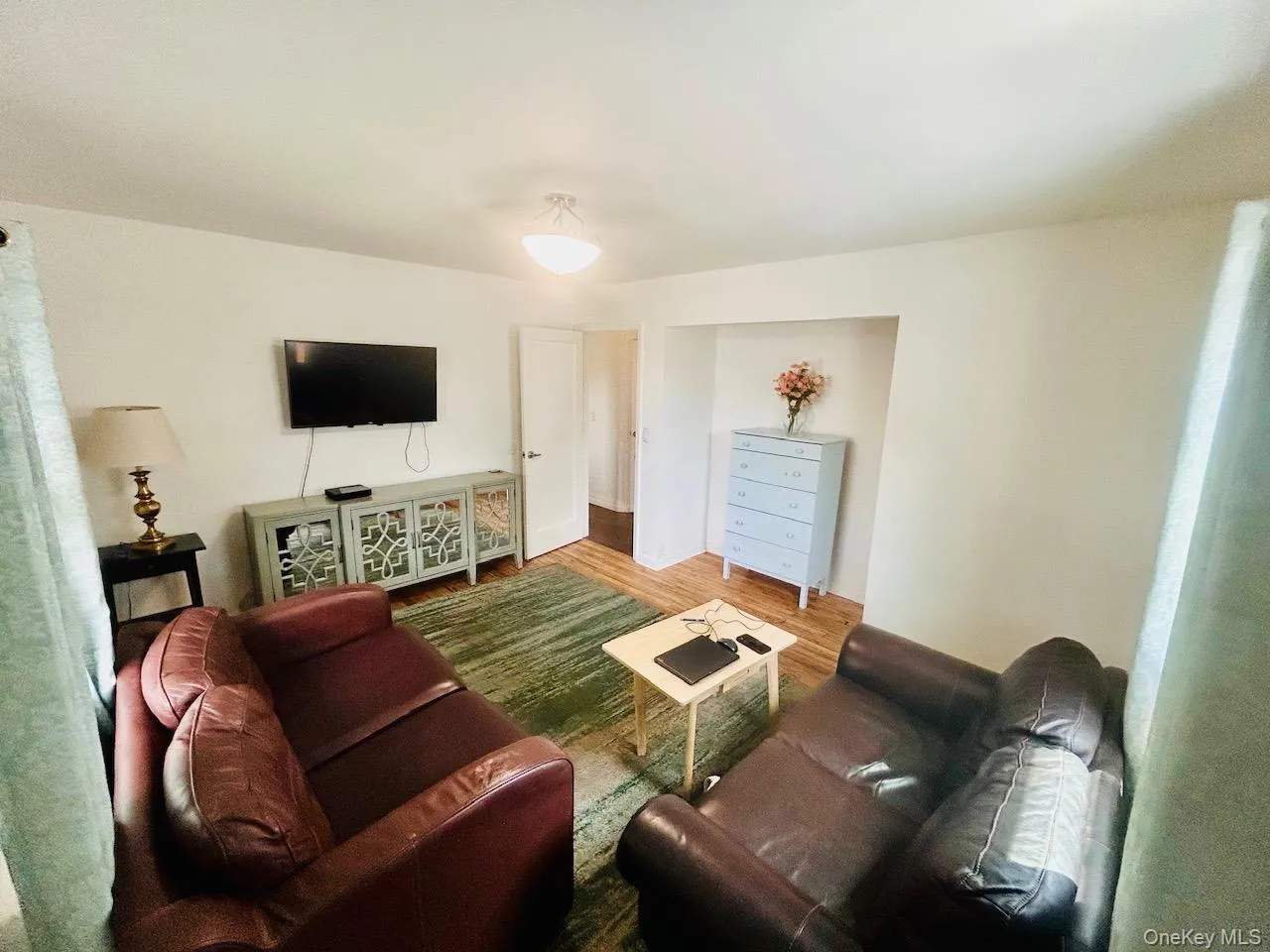 156 Moore Avenue, Oyster Bay, NY, 5 Bedrooms Bedrooms, 7 Rooms Rooms,3 BathroomsBathrooms,Residential,For Rent,Moore,0,1007833 156 Moore Avenue, Oyster Bay, NY, 5 Bedrooms Bedrooms, 7 Rooms Rooms,3 BathroomsBathrooms,Residential,For Rent,Moore,0,1007833