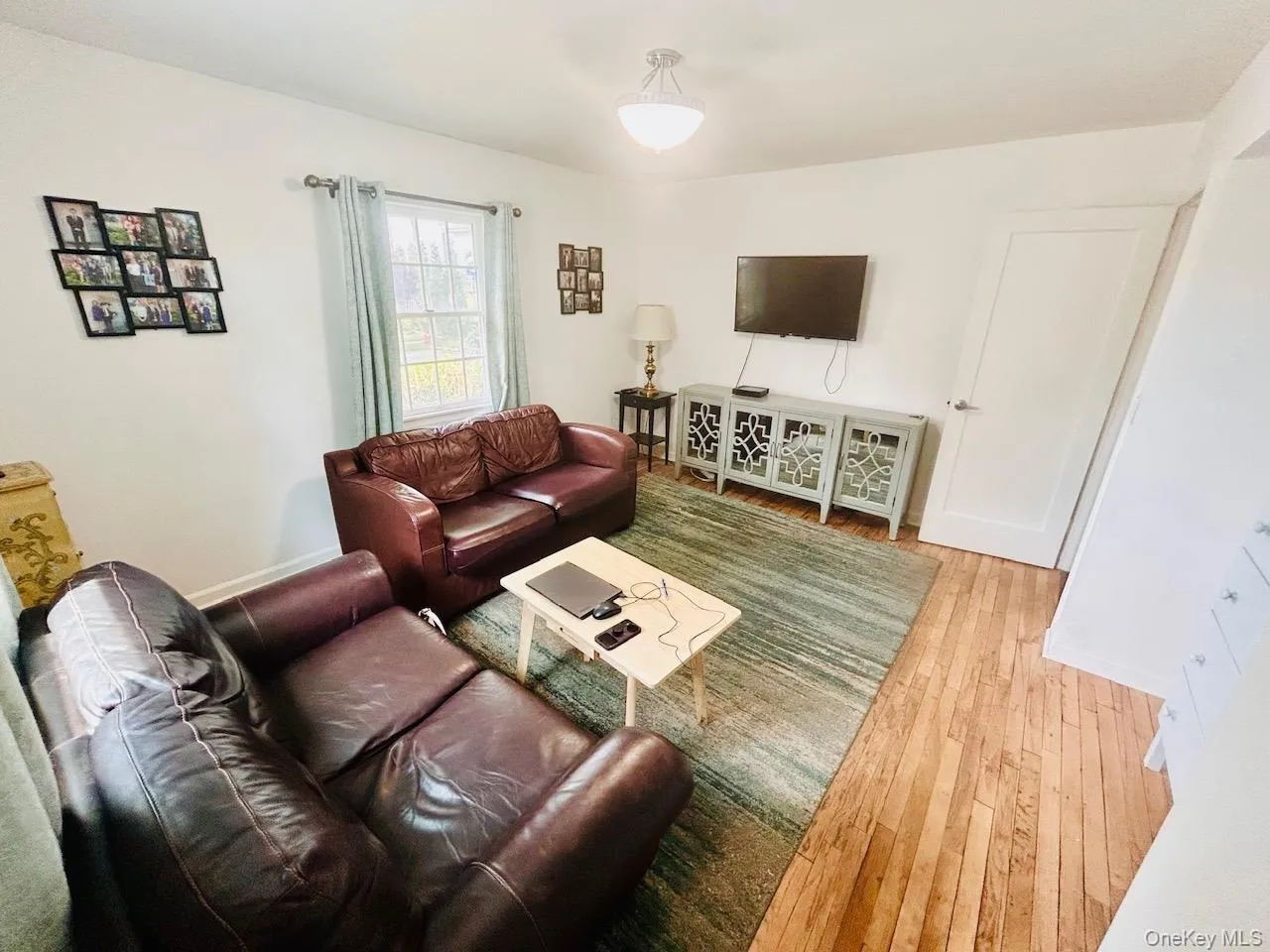 156 Moore Avenue, Oyster Bay, NY, 5 Bedrooms Bedrooms, 7 Rooms Rooms,3 BathroomsBathrooms,Residential,For Rent,Moore,0,1007833 156 Moore Avenue, Oyster Bay, NY, 5 Bedrooms Bedrooms, 7 Rooms Rooms,3 BathroomsBathrooms,Residential,For Rent,Moore,0,1007833