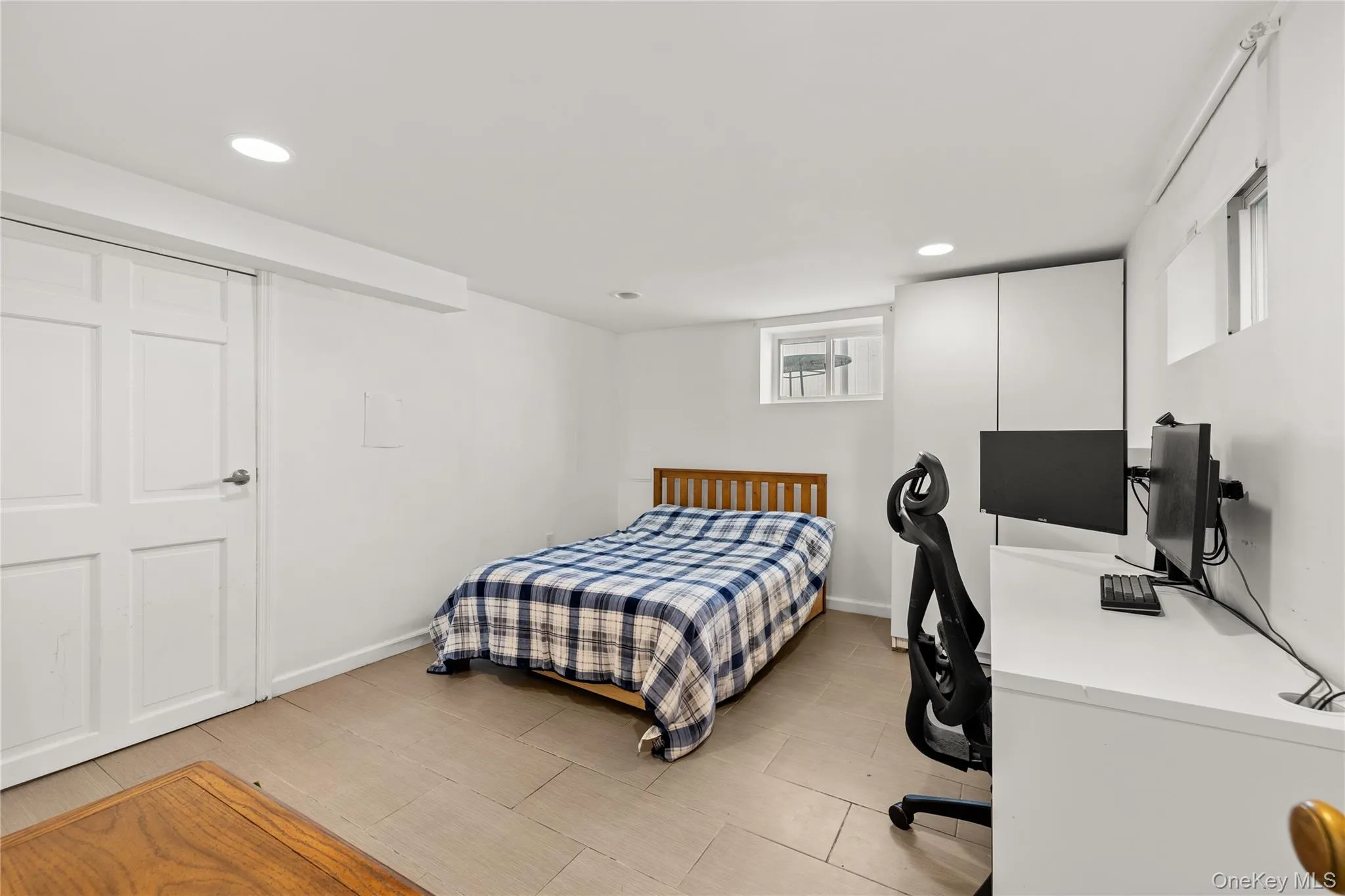 156 Moore Avenue, Oyster Bay, NY, 5 Bedrooms Bedrooms, 7 Rooms Rooms,3 BathroomsBathrooms,Residential,For Rent,Moore,0,KEY1007833 156 Moore Avenue, Oyster Bay, NY, 5 Bedrooms Bedrooms, 7 Rooms Rooms,3 BathroomsBathrooms,Residential,For Rent,Moore,0,KEY1007833