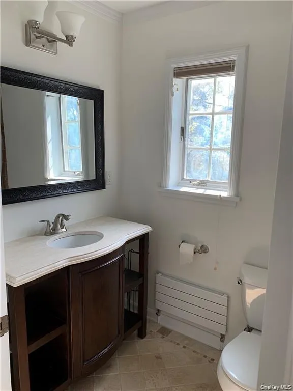 18 Chestnut Avenue, Pelham, NY, 4 Bedrooms Bedrooms, 8 Rooms Rooms,2 BathroomsBathrooms,Residential Lease,For Rent,Chestnut,0,1007836 18 Chestnut Avenue, Pelham, NY, 4 Bedrooms Bedrooms, 8 Rooms Rooms,2 BathroomsBathrooms,Residential Lease,For Rent,Chestnut,0,1007836