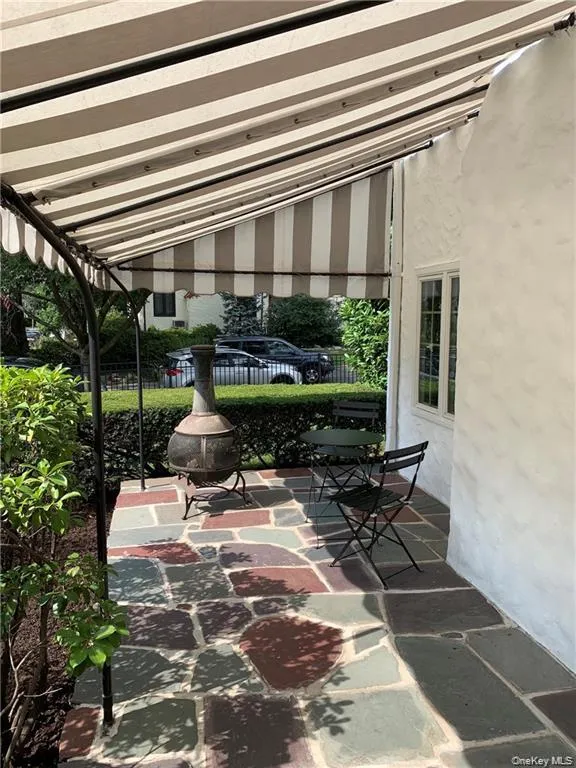 18 Chestnut Avenue, Pelham, NY, 4 Bedrooms Bedrooms, 8 Rooms Rooms,2 BathroomsBathrooms,Residential Lease,For Rent,Chestnut,0,1007836 18 Chestnut Avenue, Pelham, NY, 4 Bedrooms Bedrooms, 8 Rooms Rooms,2 BathroomsBathrooms,Residential Lease,For Rent,Chestnut,0,1007836