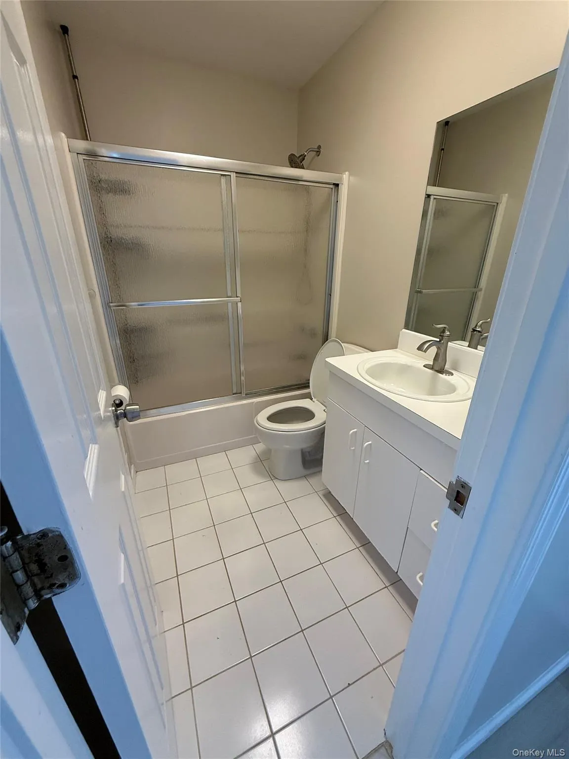 32 Sheridan Road, Babylon, NY, 2 Bedrooms Bedrooms, 4 Rooms Rooms,1 BathroomBathrooms,Residential Lease,For Rent,Sheridan,0,1007837 32 Sheridan Road, Babylon, NY, 2 Bedrooms Bedrooms, 4 Rooms Rooms,1 BathroomBathrooms,Residential Lease,For Rent,Sheridan,0,1007837