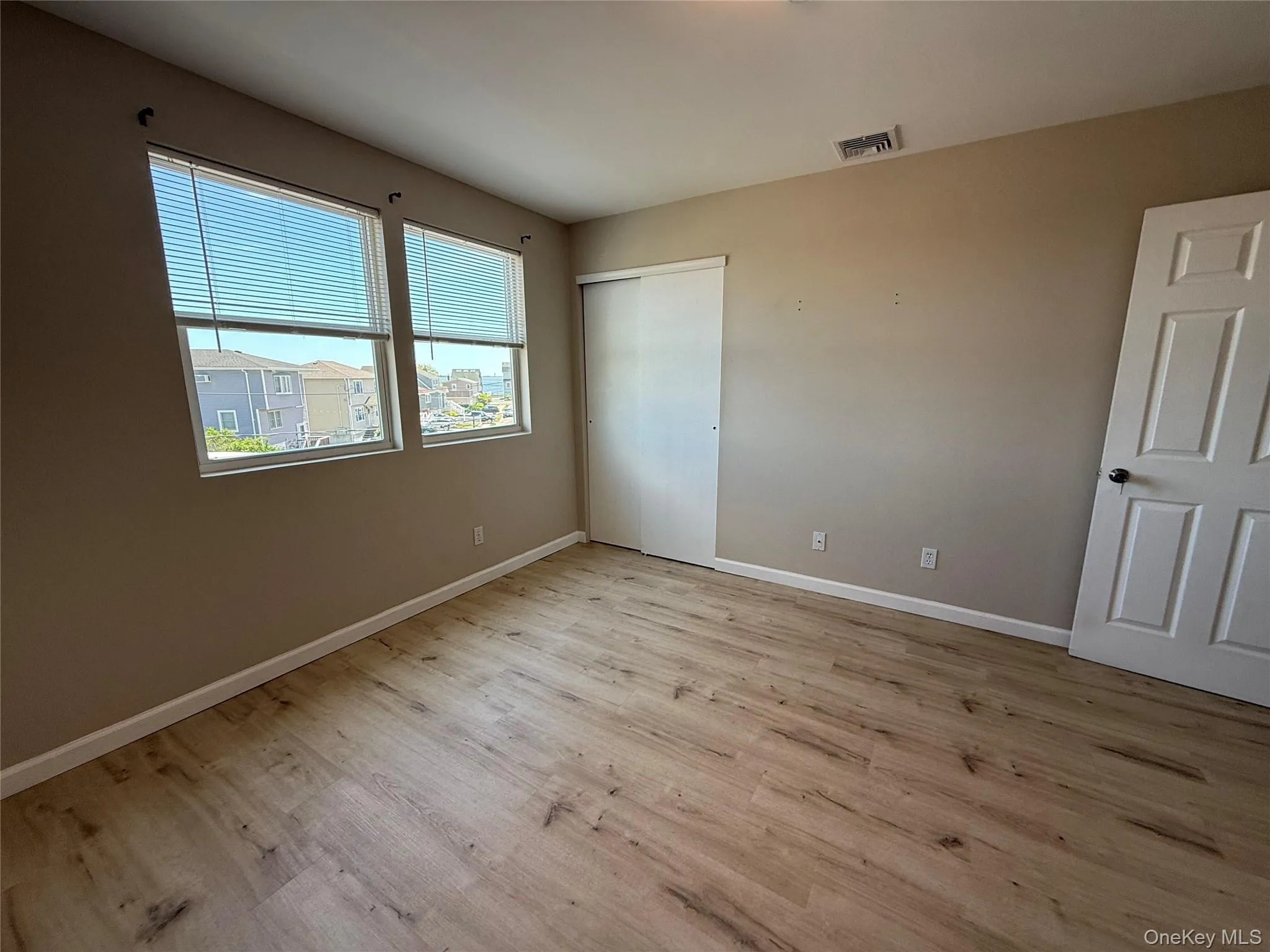 32 Sheridan Road, Babylon, NY, 2 Bedrooms Bedrooms, 4 Rooms Rooms,1 BathroomBathrooms,Residential Lease,For Rent,Sheridan,0,1007837 32 Sheridan Road, Babylon, NY, 2 Bedrooms Bedrooms, 4 Rooms Rooms,1 BathroomBathrooms,Residential Lease,For Rent,Sheridan,0,1007837