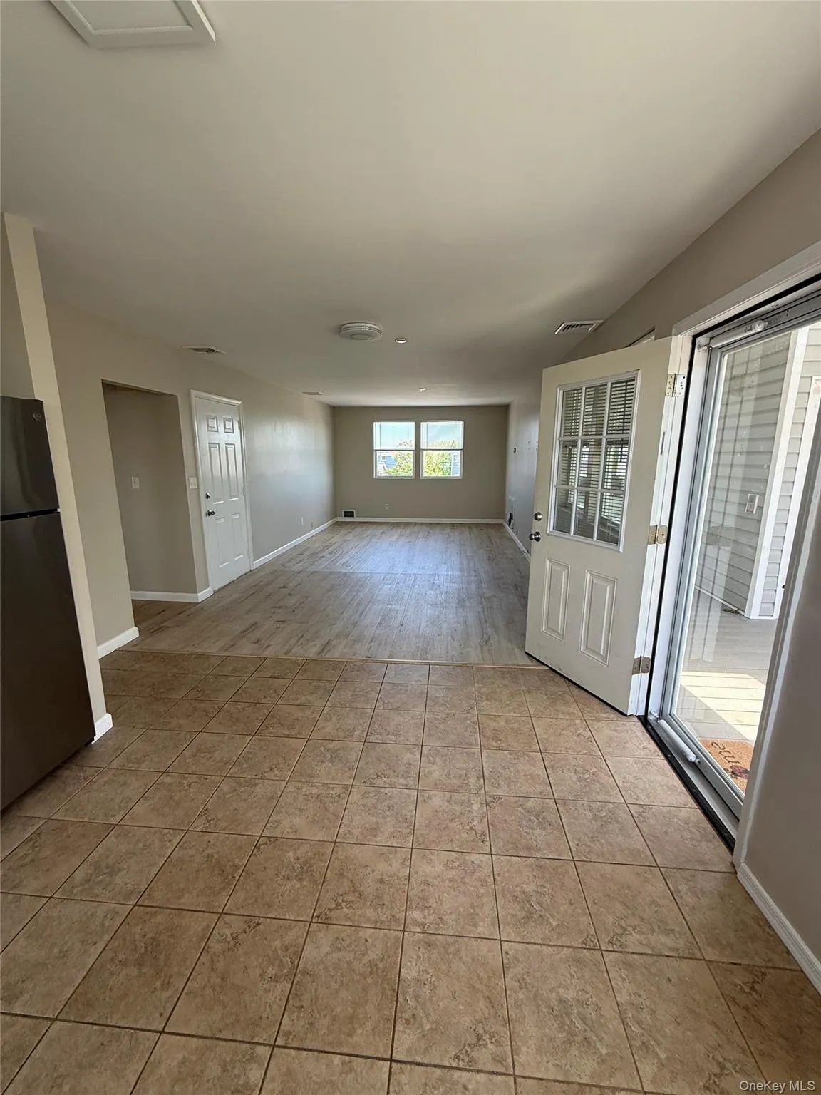 32 Sheridan Road, Babylon, NY, 2 Bedrooms Bedrooms, 4 Rooms Rooms,1 BathroomBathrooms,Residential Lease,For Rent,Sheridan,0,1007837 32 Sheridan Road, Babylon, NY, 2 Bedrooms Bedrooms, 4 Rooms Rooms,1 BathroomBathrooms,Residential Lease,For Rent,Sheridan,0,1007837