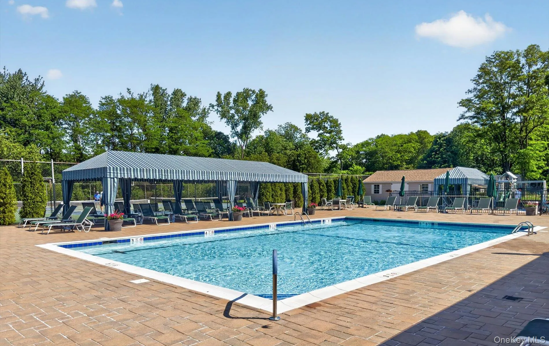 86 Hidden Ponds Circle, Smithtown, NY, 2 Bedrooms Bedrooms, 5 Rooms Rooms,2 BathroomsBathrooms,Residential,For Rent,Hidden Ponds,0,1007842 86 Hidden Ponds Circle, Smithtown, NY, 2 Bedrooms Bedrooms, 5 Rooms Rooms,2 BathroomsBathrooms,Residential,For Rent,Hidden Ponds,0,1007842