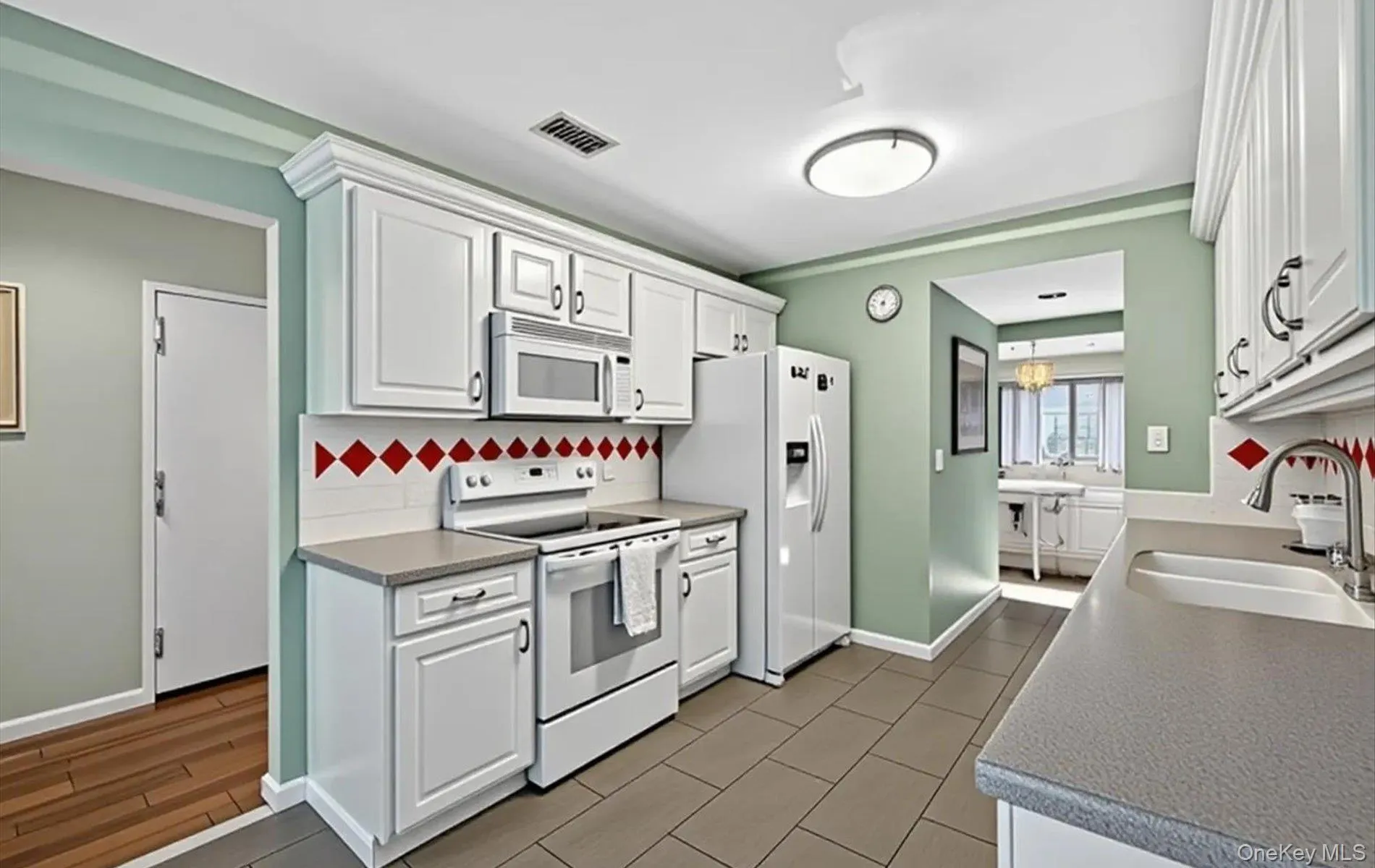 86 Hidden Ponds Circle, Smithtown, NY, 2 Bedrooms Bedrooms, 5 Rooms Rooms,2 BathroomsBathrooms,Residential,For Rent,Hidden Ponds,0,1007842 86 Hidden Ponds Circle, Smithtown, NY, 2 Bedrooms Bedrooms, 5 Rooms Rooms,2 BathroomsBathrooms,Residential,For Rent,Hidden Ponds,0,1007842