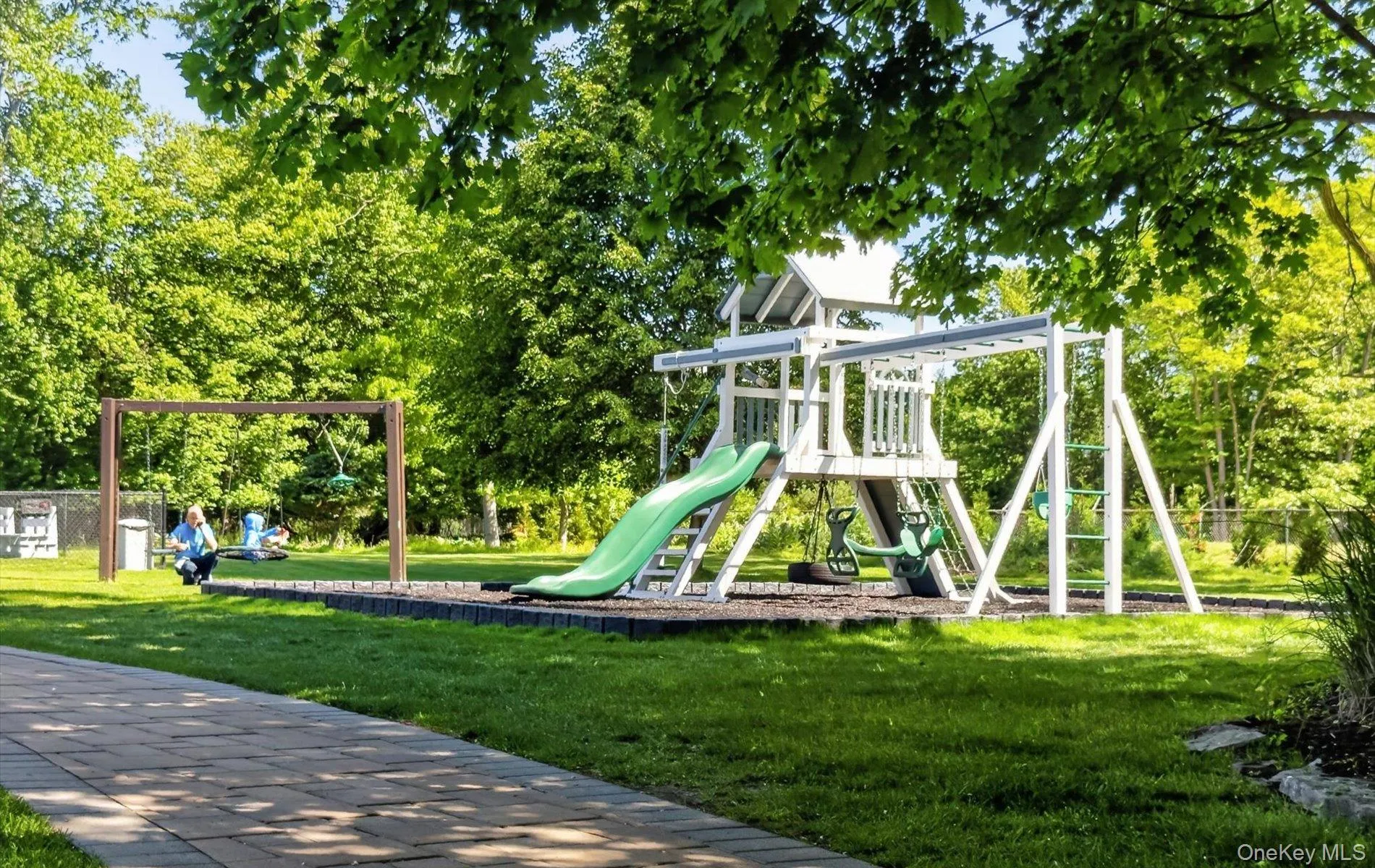 86 Hidden Ponds Circle, Smithtown, NY, 2 Bedrooms Bedrooms, 5 Rooms Rooms,2 BathroomsBathrooms,Residential,For Rent,Hidden Ponds,0,1007842 86 Hidden Ponds Circle, Smithtown, NY, 2 Bedrooms Bedrooms, 5 Rooms Rooms,2 BathroomsBathrooms,Residential,For Rent,Hidden Ponds,0,1007842