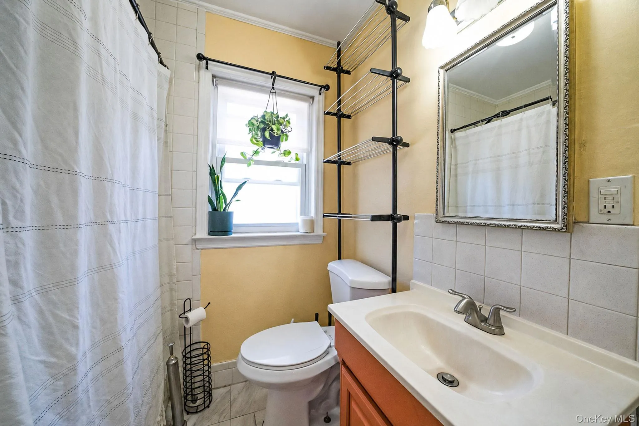 115 Wellington Street, Hempstead, NY, 4 Bedrooms Bedrooms, 10 Rooms Rooms,2 BathroomsBathrooms,Residential,For Rent,Wellington,0,KEY1007844 115 Wellington Street, Hempstead, NY, 4 Bedrooms Bedrooms, 10 Rooms Rooms,2 BathroomsBathrooms,Residential,For Rent,Wellington,0,KEY1007844