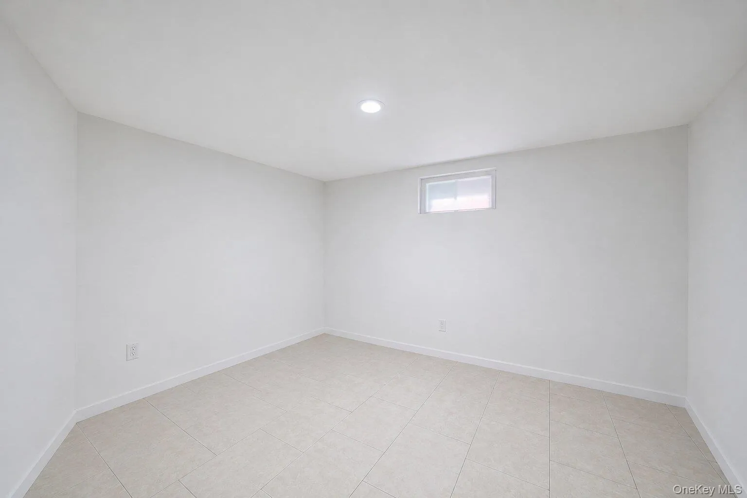 115 Wellington Street, Hempstead, NY, 4 Bedrooms Bedrooms, 10 Rooms Rooms,2 BathroomsBathrooms,Residential,For Rent,Wellington,0,KEY1007844 115 Wellington Street, Hempstead, NY, 4 Bedrooms Bedrooms, 10 Rooms Rooms,2 BathroomsBathrooms,Residential,For Rent,Wellington,0,KEY1007844