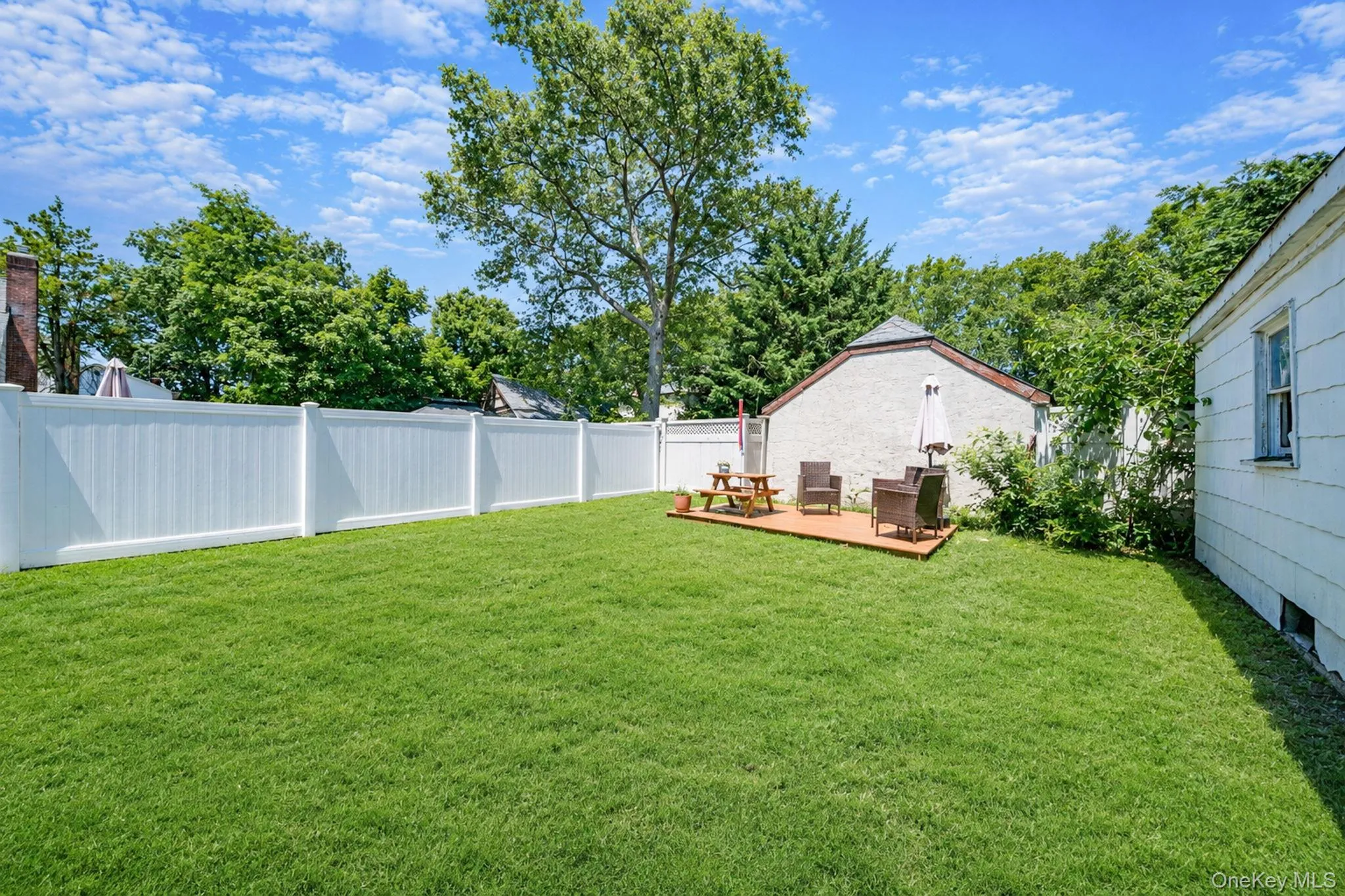 115 Wellington Street, Hempstead, NY, 4 Bedrooms Bedrooms, 10 Rooms Rooms,2 BathroomsBathrooms,Residential,For Rent,Wellington,0,KEY1007844 115 Wellington Street, Hempstead, NY, 4 Bedrooms Bedrooms, 10 Rooms Rooms,2 BathroomsBathrooms,Residential,For Rent,Wellington,0,KEY1007844