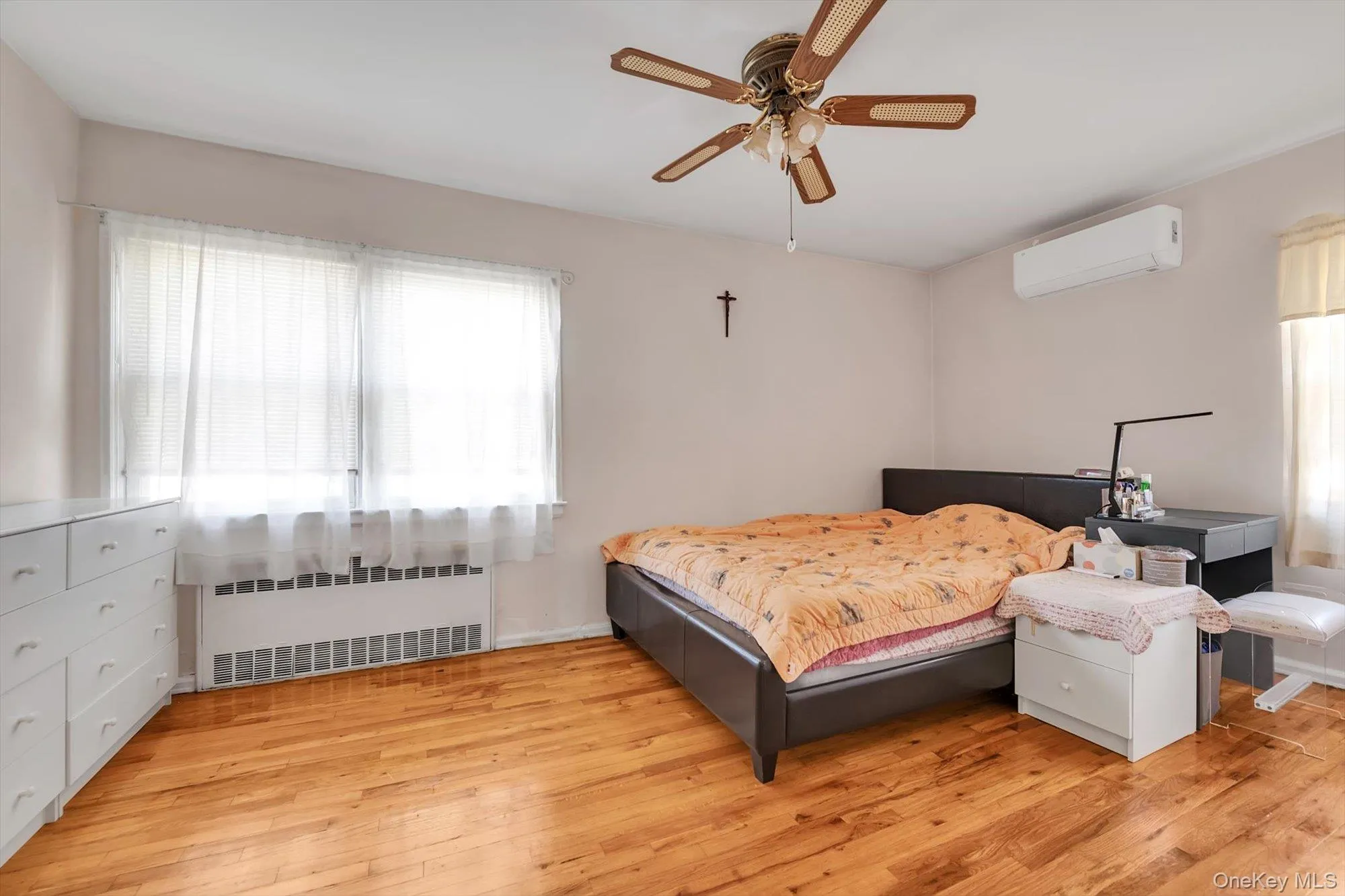 4621 216th Street, New York, NY, 3 Bedrooms Bedrooms, 7 Rooms Rooms,1 BathroomBathrooms,Residential,For Rent,216th,0,1007848 4621 216th Street, New York, NY, 3 Bedrooms Bedrooms, 7 Rooms Rooms,1 BathroomBathrooms,Residential,For Rent,216th,0,1007848