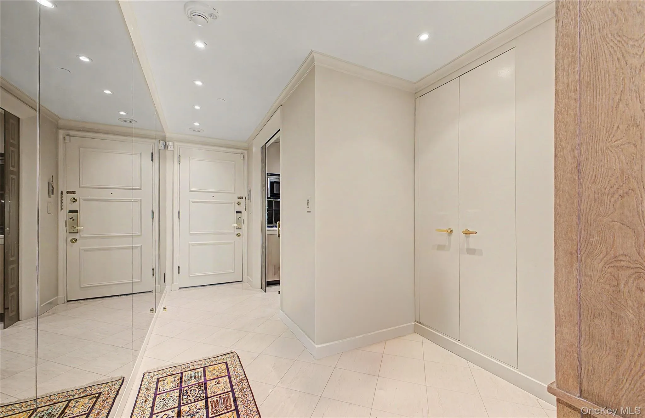 160 Central Park, New York, NY, 1 Bedroom Bedrooms, 2 Rooms Rooms,1 BathroomBathrooms,Residential,For Rent,Central,0,1007850 160 Central Park, New York, NY, 1 Bedroom Bedrooms, 2 Rooms Rooms,1 BathroomBathrooms,Residential,For Rent,Central,0,1007850