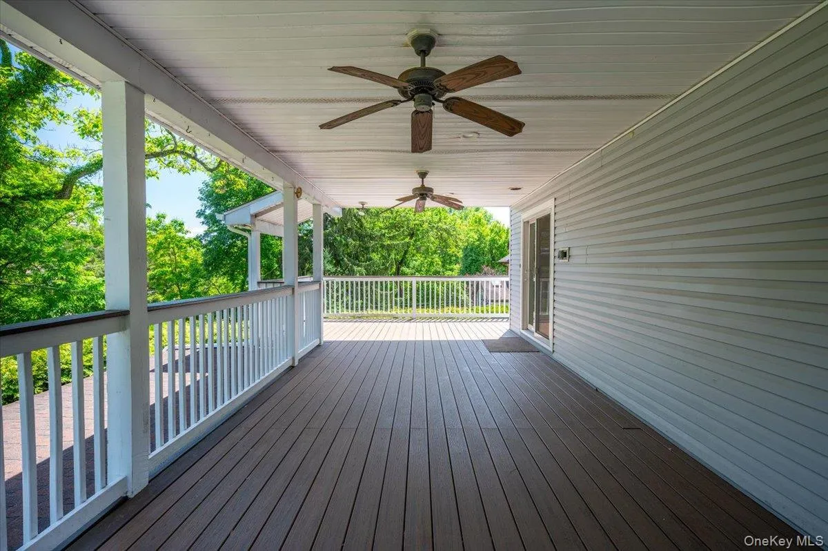 49 Chatsworth Avenue, Mamaroneck, NY, 4 Bedrooms Bedrooms, 11 Rooms Rooms,3 BathroomsBathrooms,Residential Lease,For Rent,Chatsworth,0,1007851 49 Chatsworth Avenue, Mamaroneck, NY, 4 Bedrooms Bedrooms, 11 Rooms Rooms,3 BathroomsBathrooms,Residential Lease,For Rent,Chatsworth,0,1007851