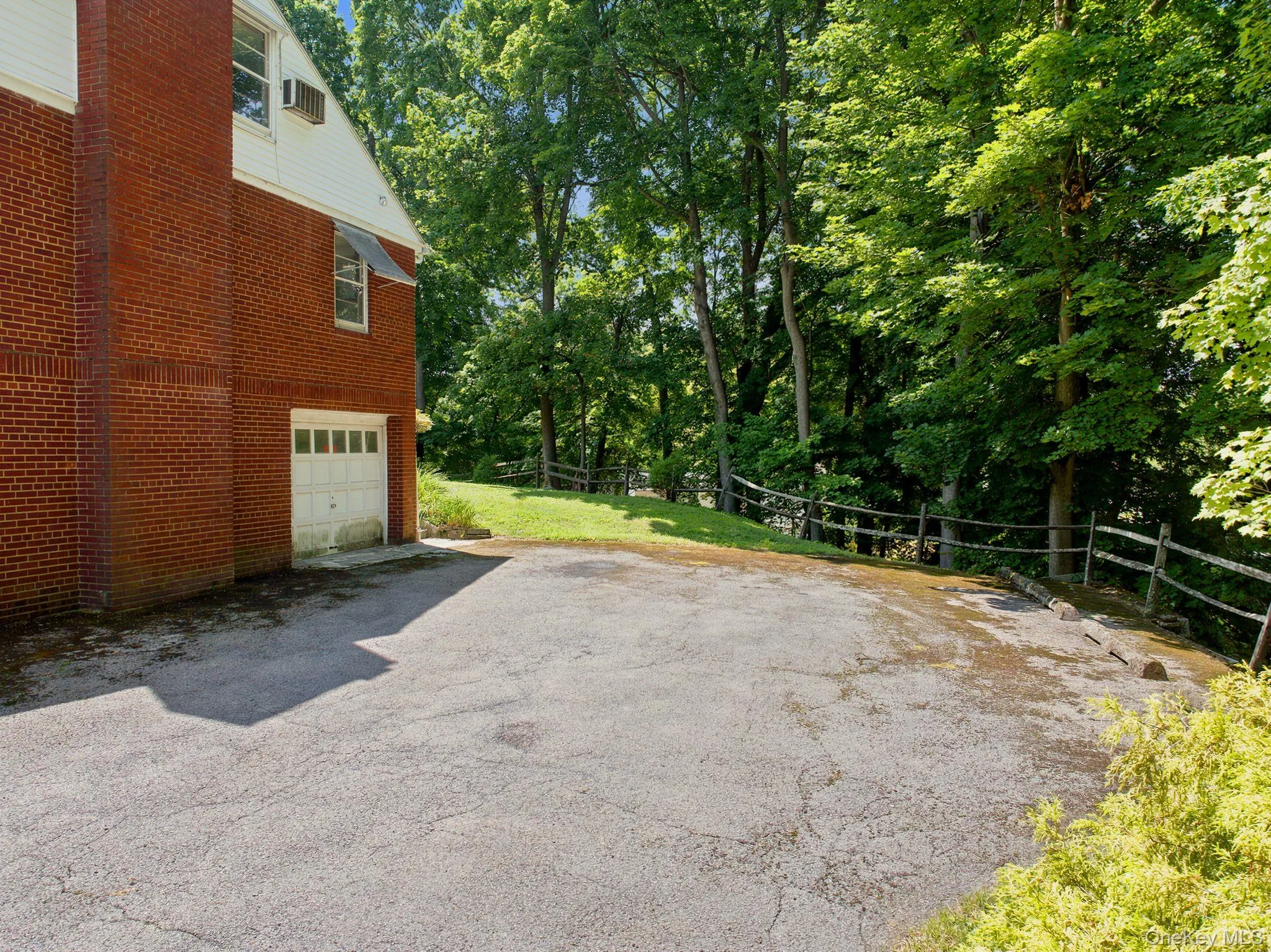 13 Osborne Road, Poughkeepsie, NY, 3 Bedrooms Bedrooms, 7 Rooms Rooms,2 BathroomsBathrooms,Residential,For Rent,Osborne,0,1007852 13 Osborne Road, Poughkeepsie, NY, 3 Bedrooms Bedrooms, 7 Rooms Rooms,2 BathroomsBathrooms,Residential,For Rent,Osborne,0,1007852