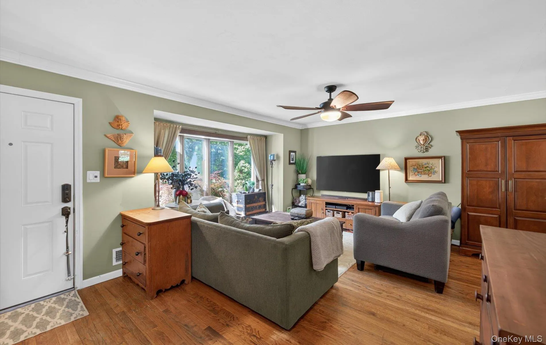 137 Ketay Drive, Huntington, NY, 3 Bedrooms Bedrooms, 7 Rooms Rooms,1 BathroomBathrooms,Residential,For Rent,Ketay,0,1007853 137 Ketay Drive, Huntington, NY, 3 Bedrooms Bedrooms, 7 Rooms Rooms,1 BathroomBathrooms,Residential,For Rent,Ketay,0,1007853